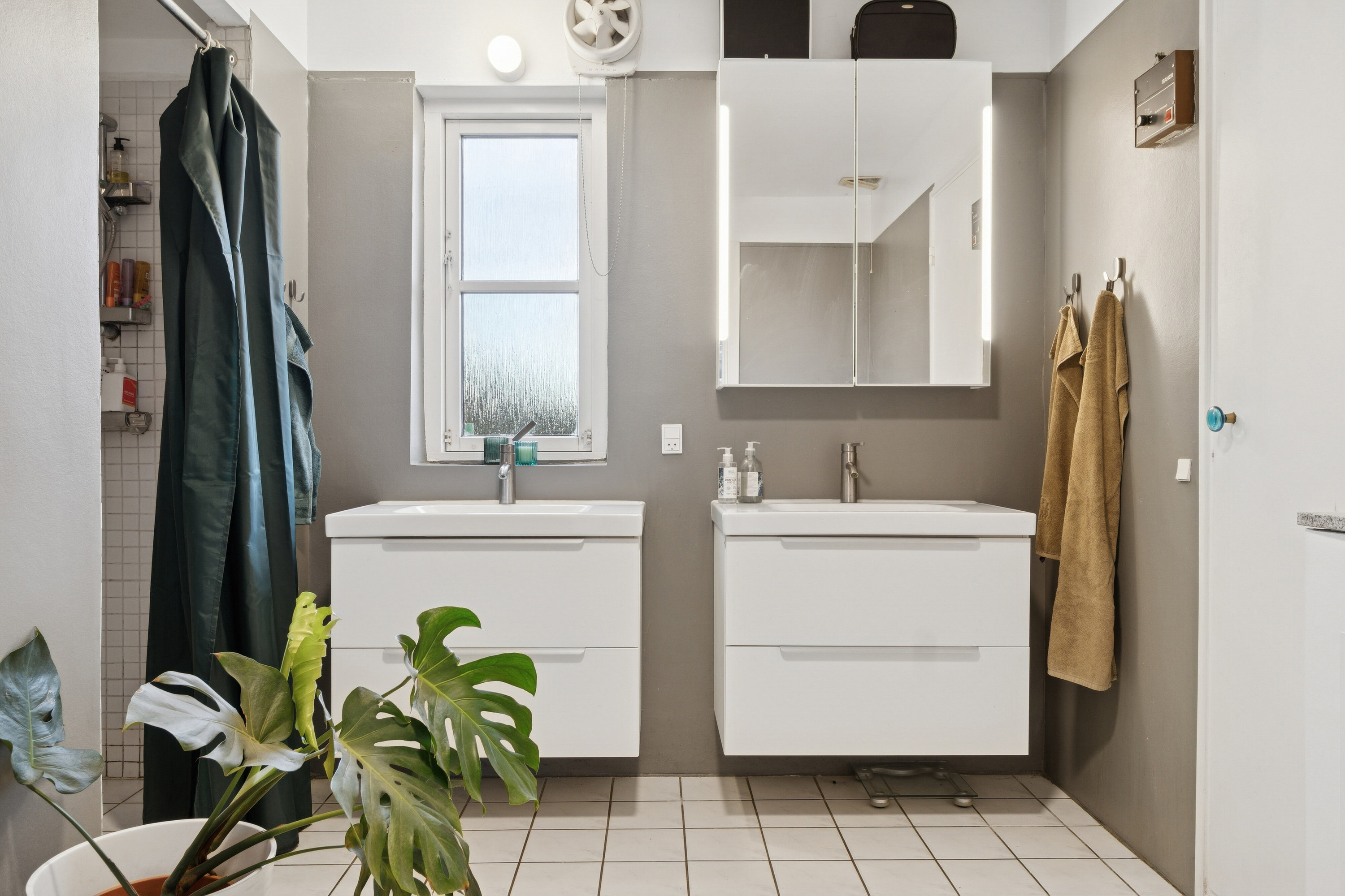 Fremhævet badeværelse billede i fuldskærmstilstand. Billede af Hirsevej 21, 4040 Jyllinge