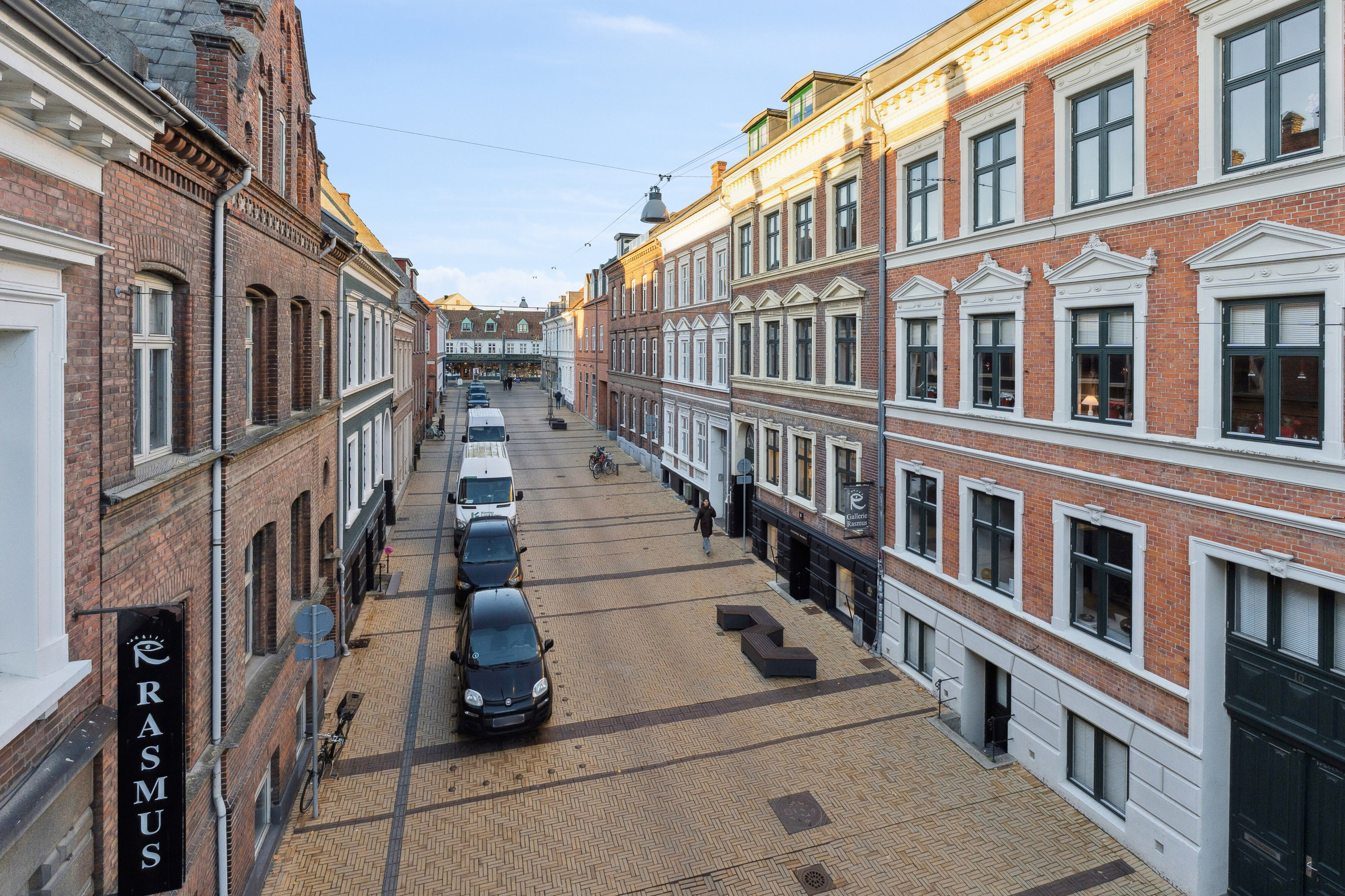 Fremhævet facade billede i fuldskærmstilstand. Billede af Ny Vestergade 6, 2., 5000 Odense C