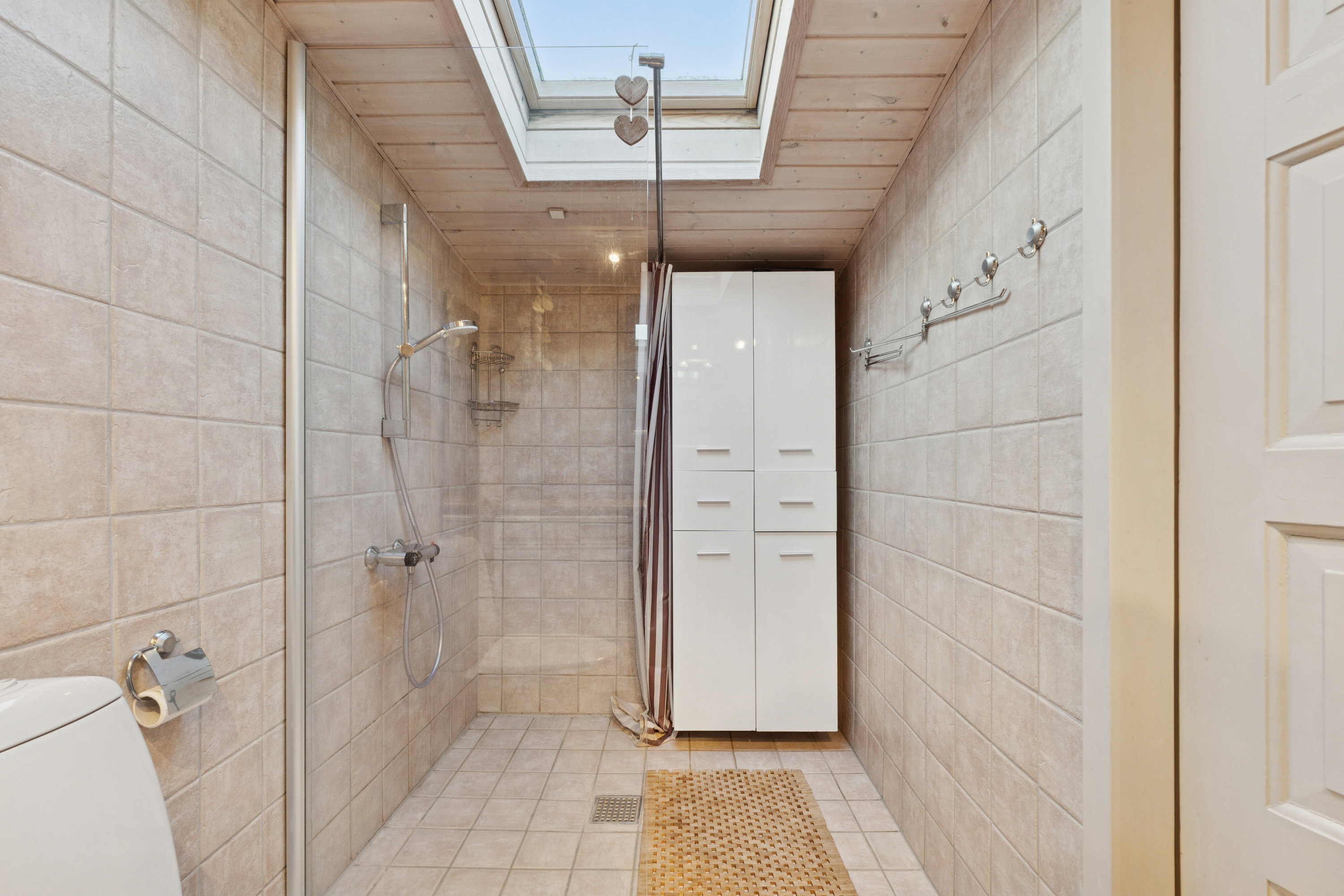 Fremhævet badeværelse billede i fuldskærmstilstand. Billede af Østre Strandvej 281, Hasmark Strand, 5450 Otterup