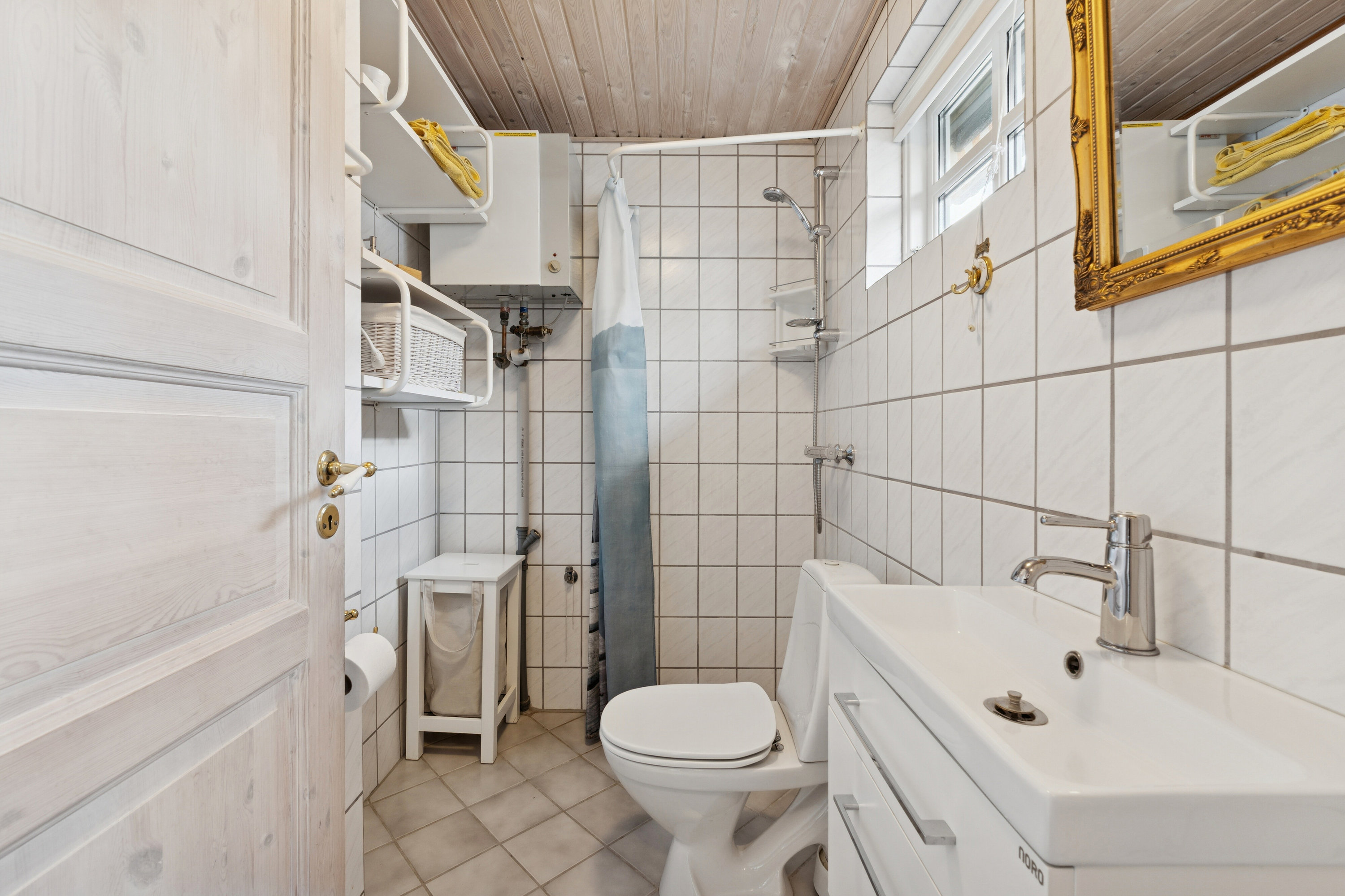 Fremhævet badeværelse billede i fuldskærmstilstand. Billede af Østre Strandvej 281, Hasmark Strand, 5450 Otterup