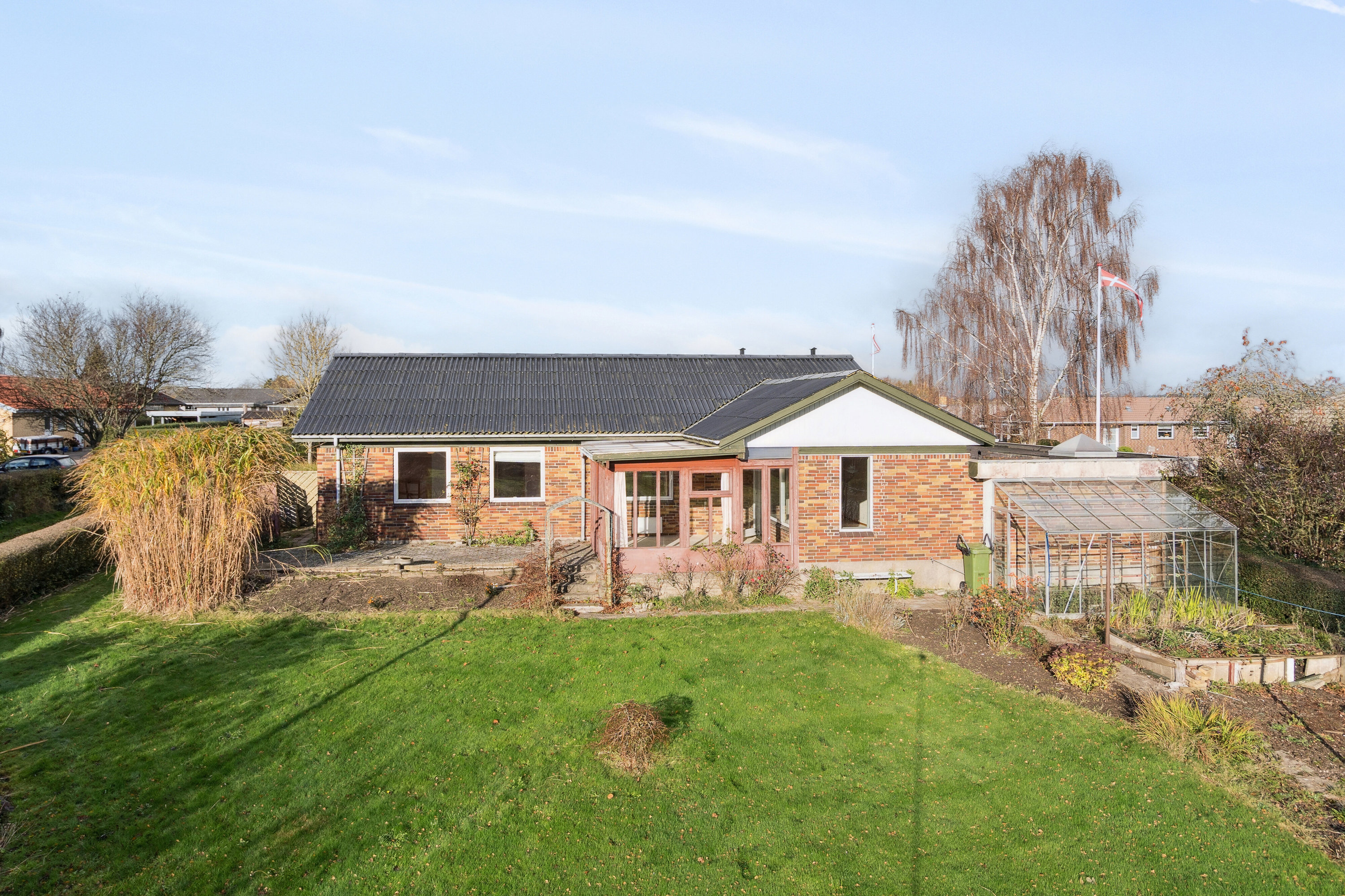 Miniaturebillede 1: set fra haven. Billede af Mågevej 29, 5772 Kværndrup