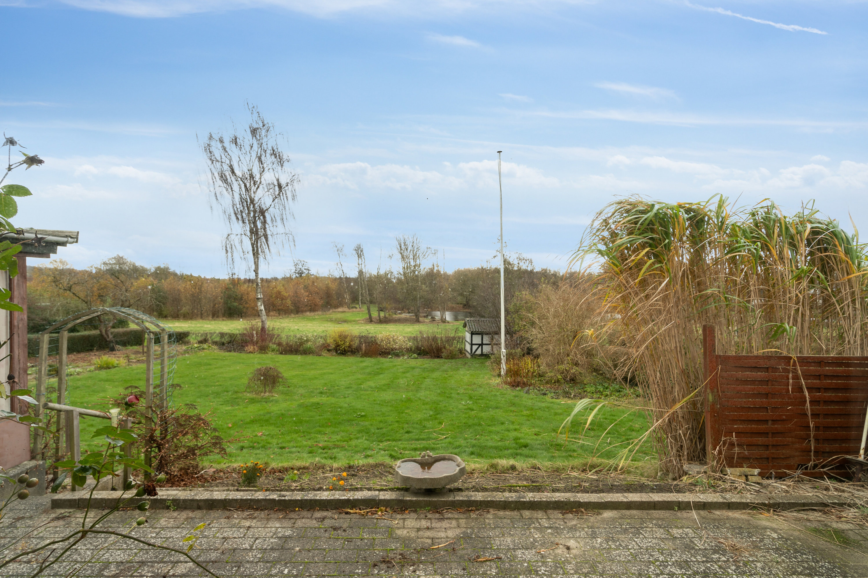 Fremhævet udendørs billede i fuldskærmstilstand. Billede af Mågevej 29, 5772 Kværndrup