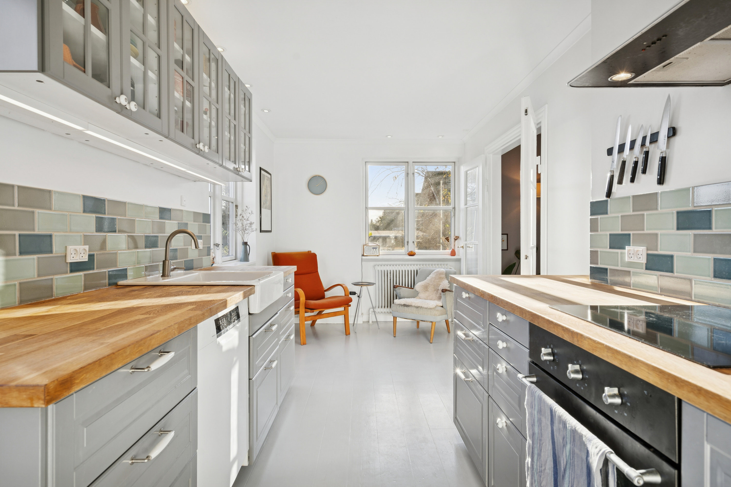 Fremhævet køkken billede i fuldskærmstilstand. Billede af Annasvej 10, 4600 Køge