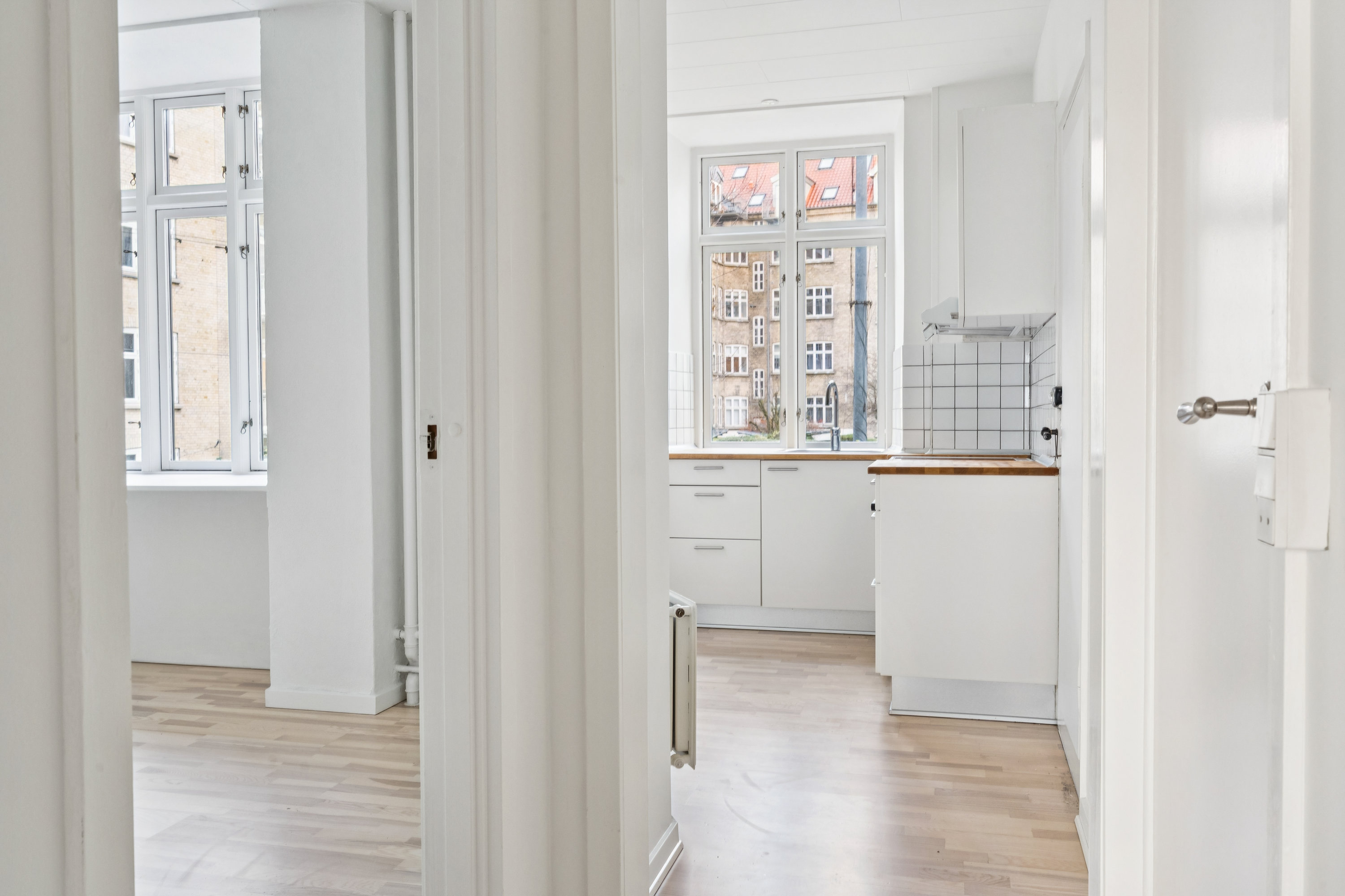 Fremhævet gang billede i fuldskærmstilstand. Billede af Jyllandsgade 7, st.. tv., 9000 Aalborg