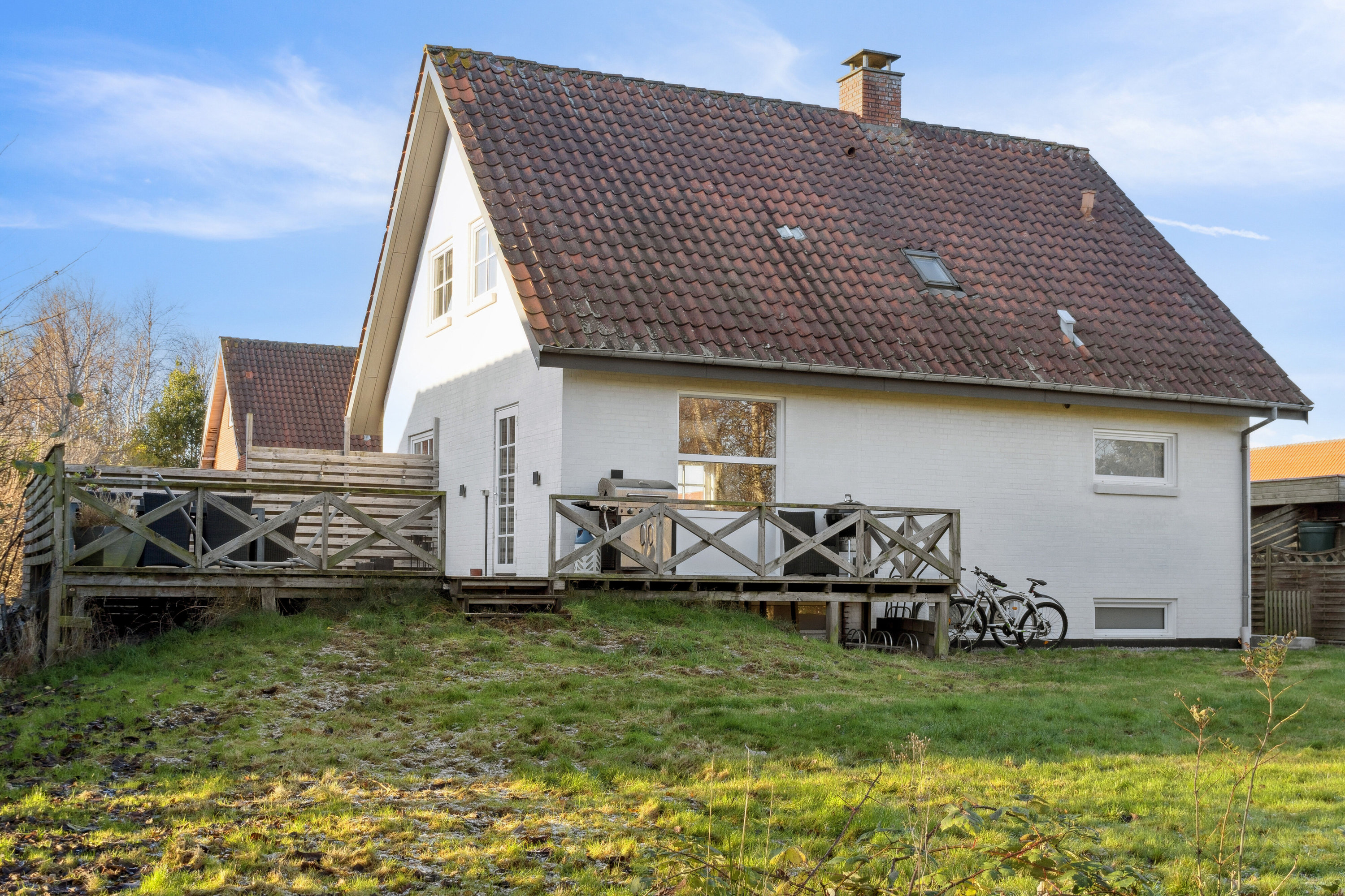 Miniaturebillede 2: set fra haven. Billede af Kirkevej 32, 7760 Hurup Thy