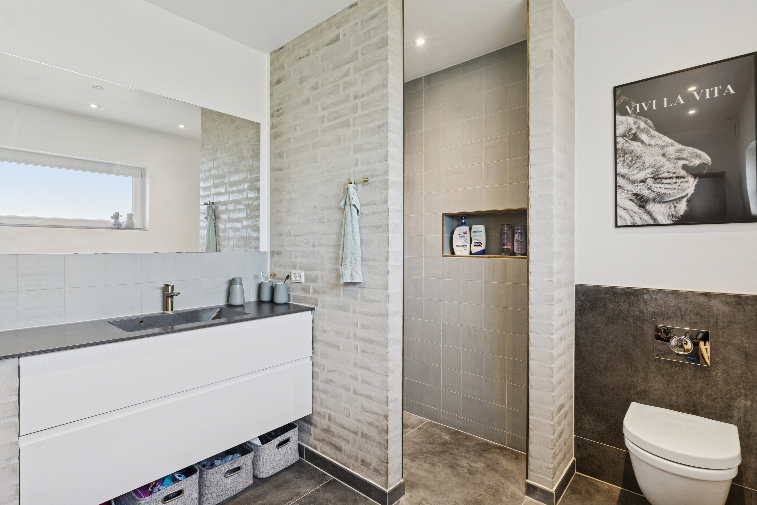 Fremhævet badeværelse billede i fuldskærmstilstand. Billede af Kirkevej 32, 7760 Hurup Thy