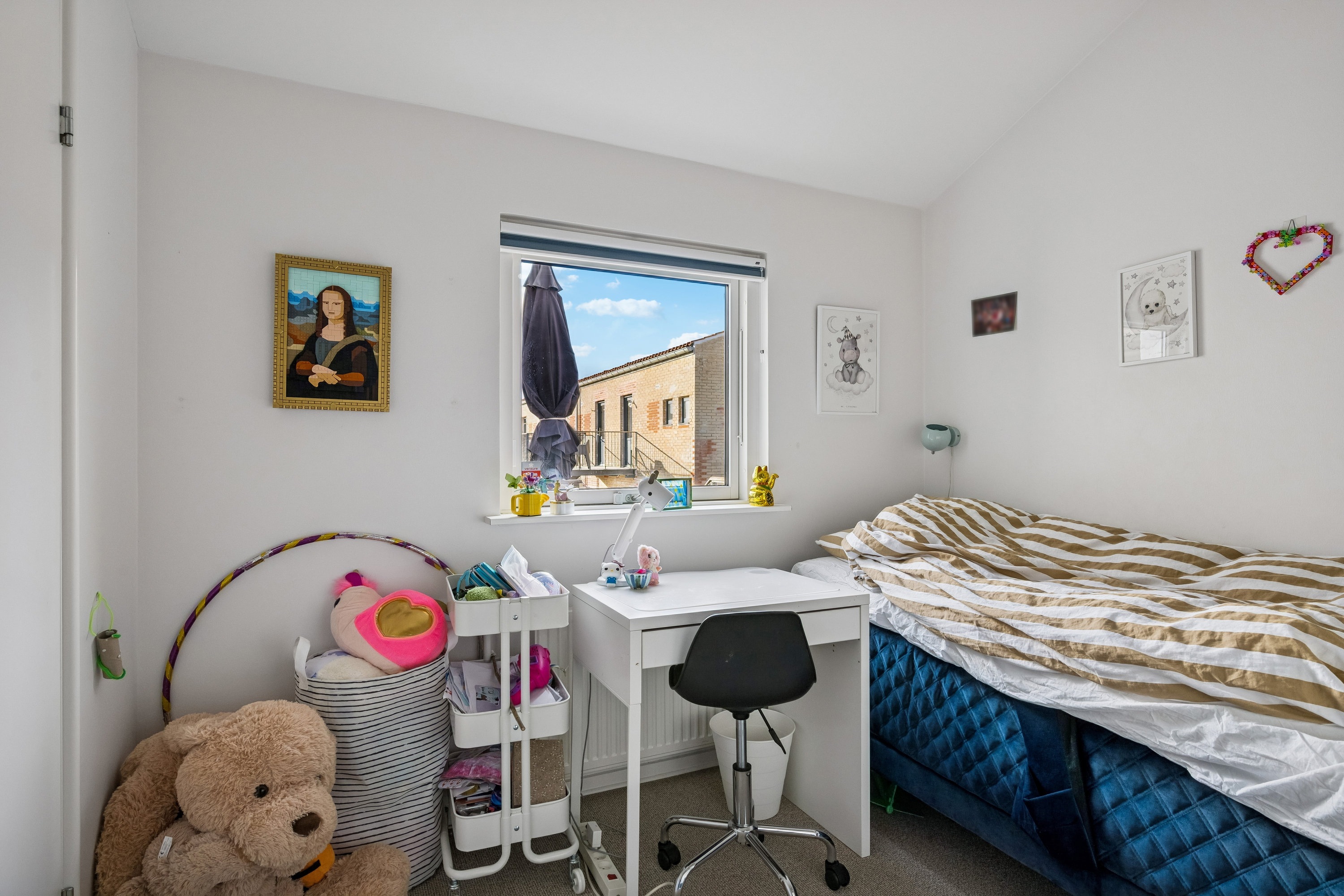 Fremhævet værelse billede i fuldskærmstilstand. Billede af Ndr. Strandvej 3F, 1., 8400 Ebeltoft