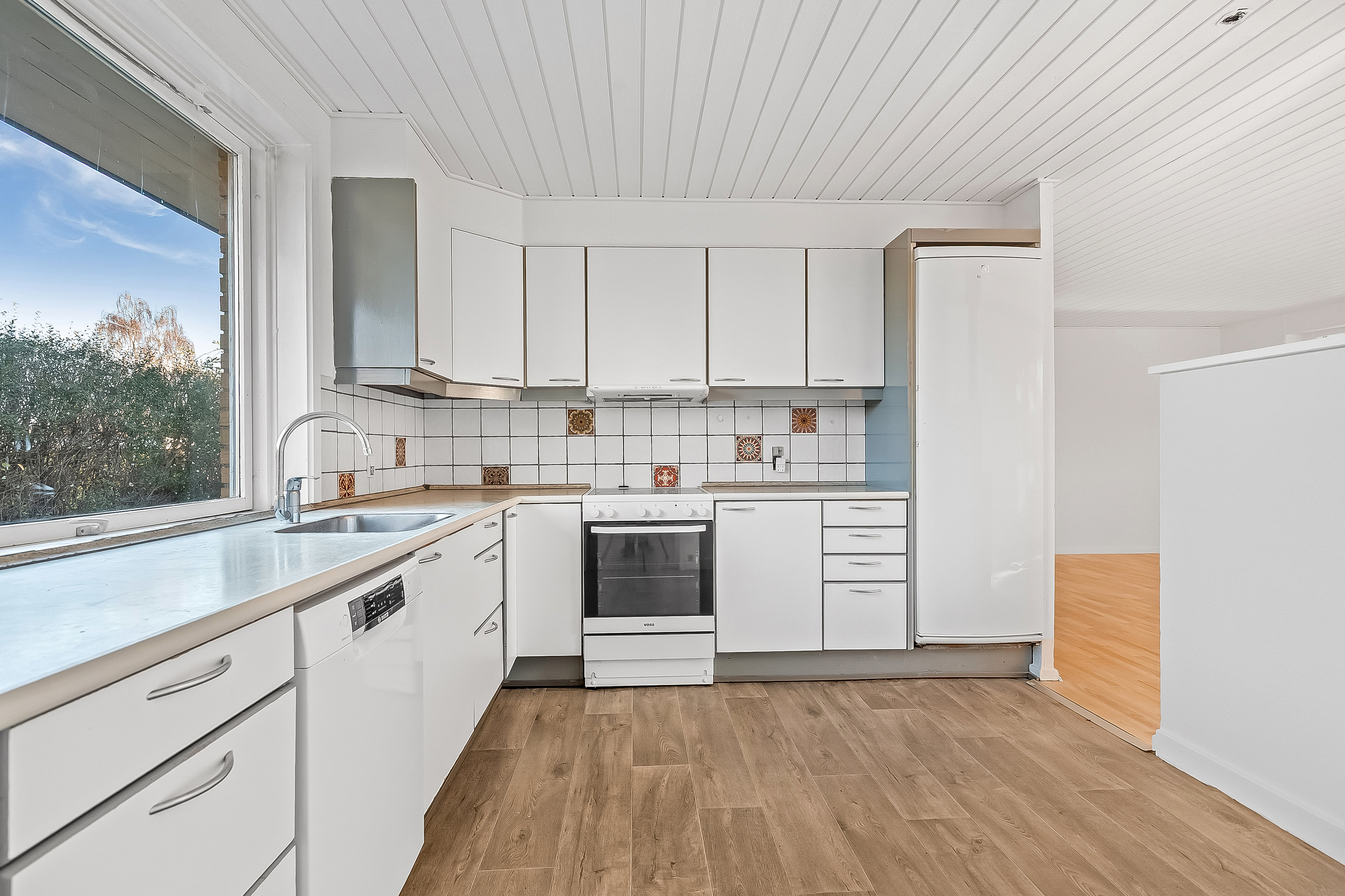 Fremhævet køkken billede i fuldskærmstilstand. Billede af Sysselhaven 13, 6051 Almind