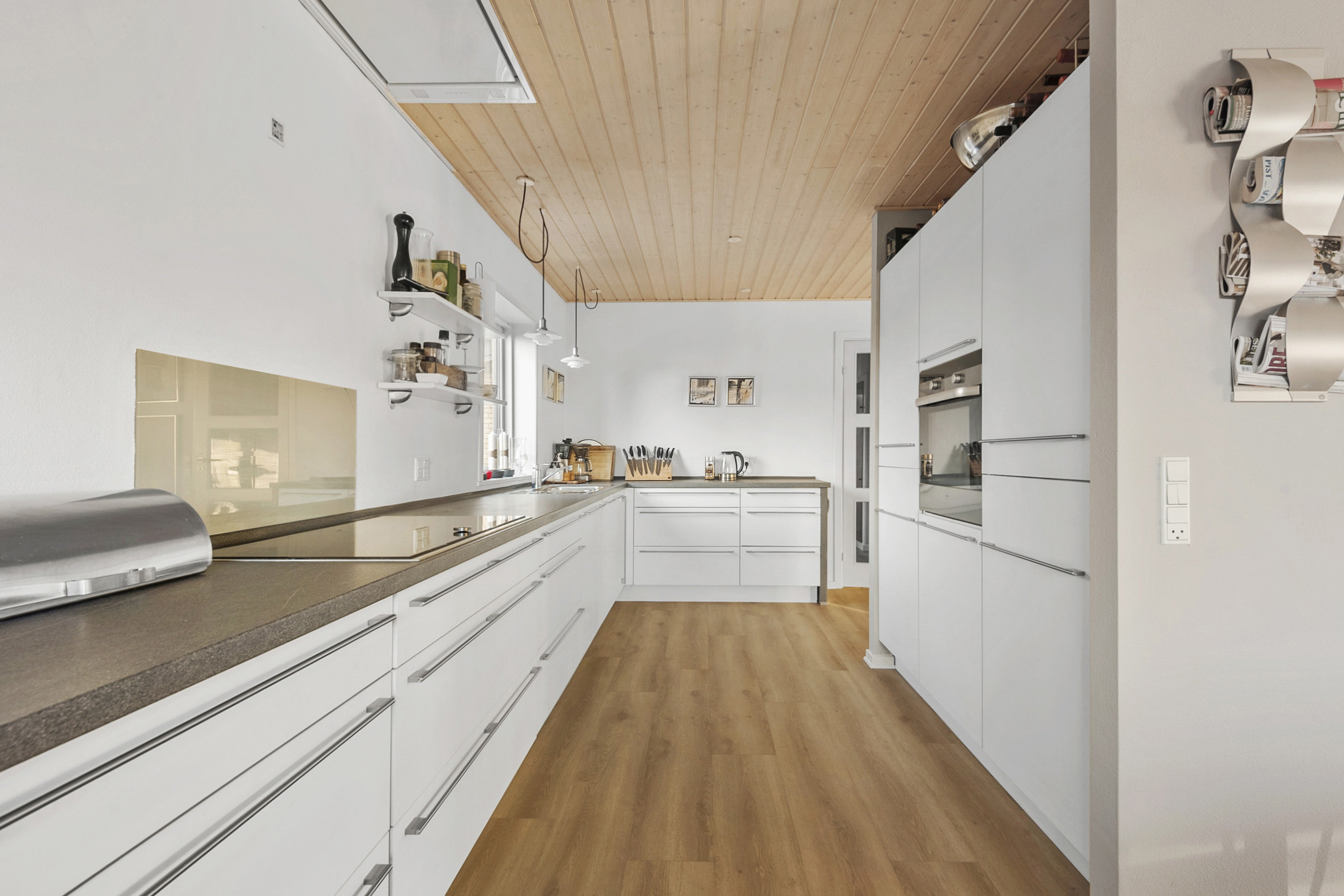 Fremhævet køkken billede i fuldskærmstilstand. Billede af Lærkevej 6, 6800 Varde