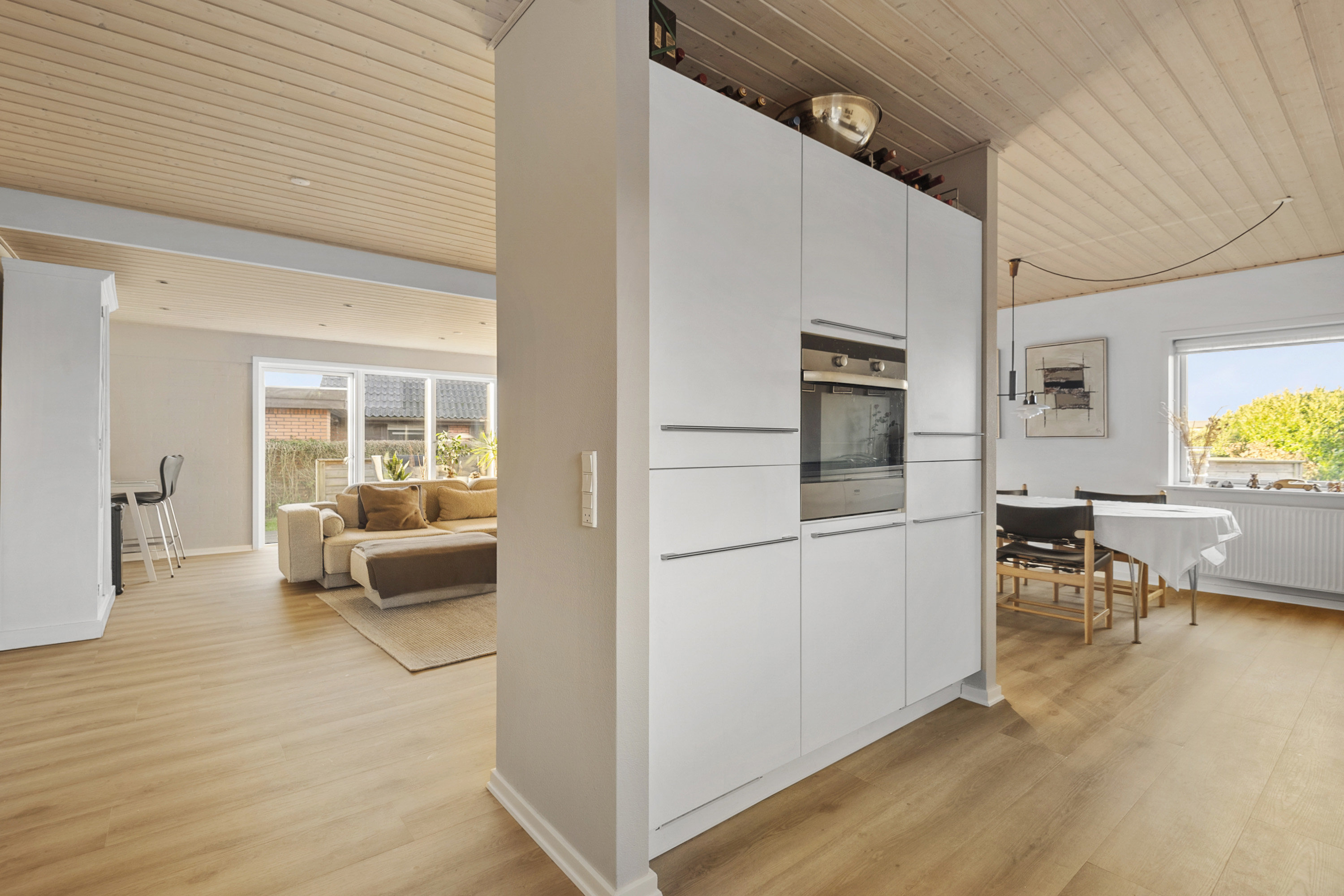 Fremhævet køkken billede i fuldskærmstilstand. Billede af Lærkevej 6, 6800 Varde