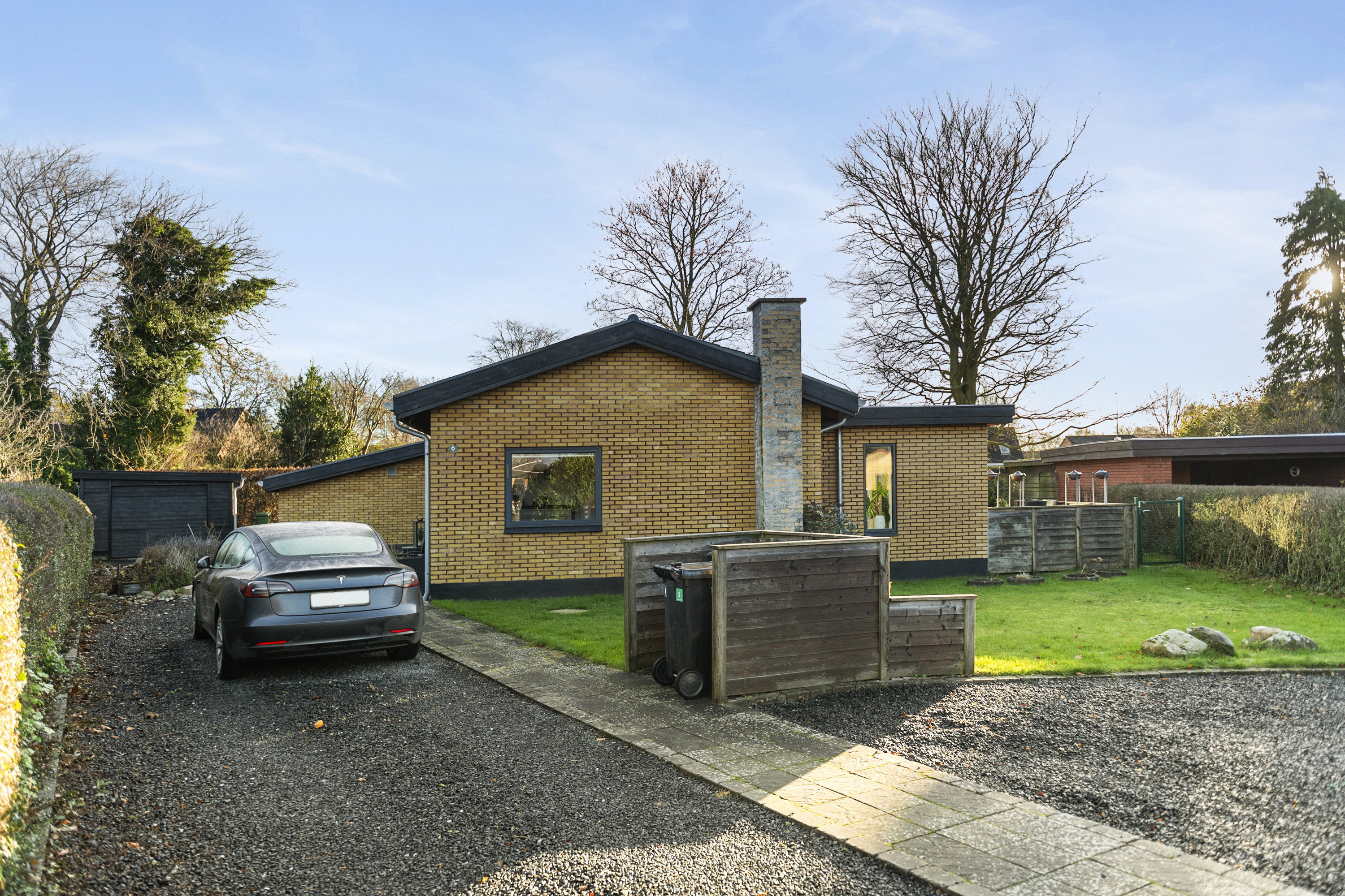 Fremhævet ejendommen billede i fuldskærmstilstand. Billede af Lærkevej 6, 6800 Varde