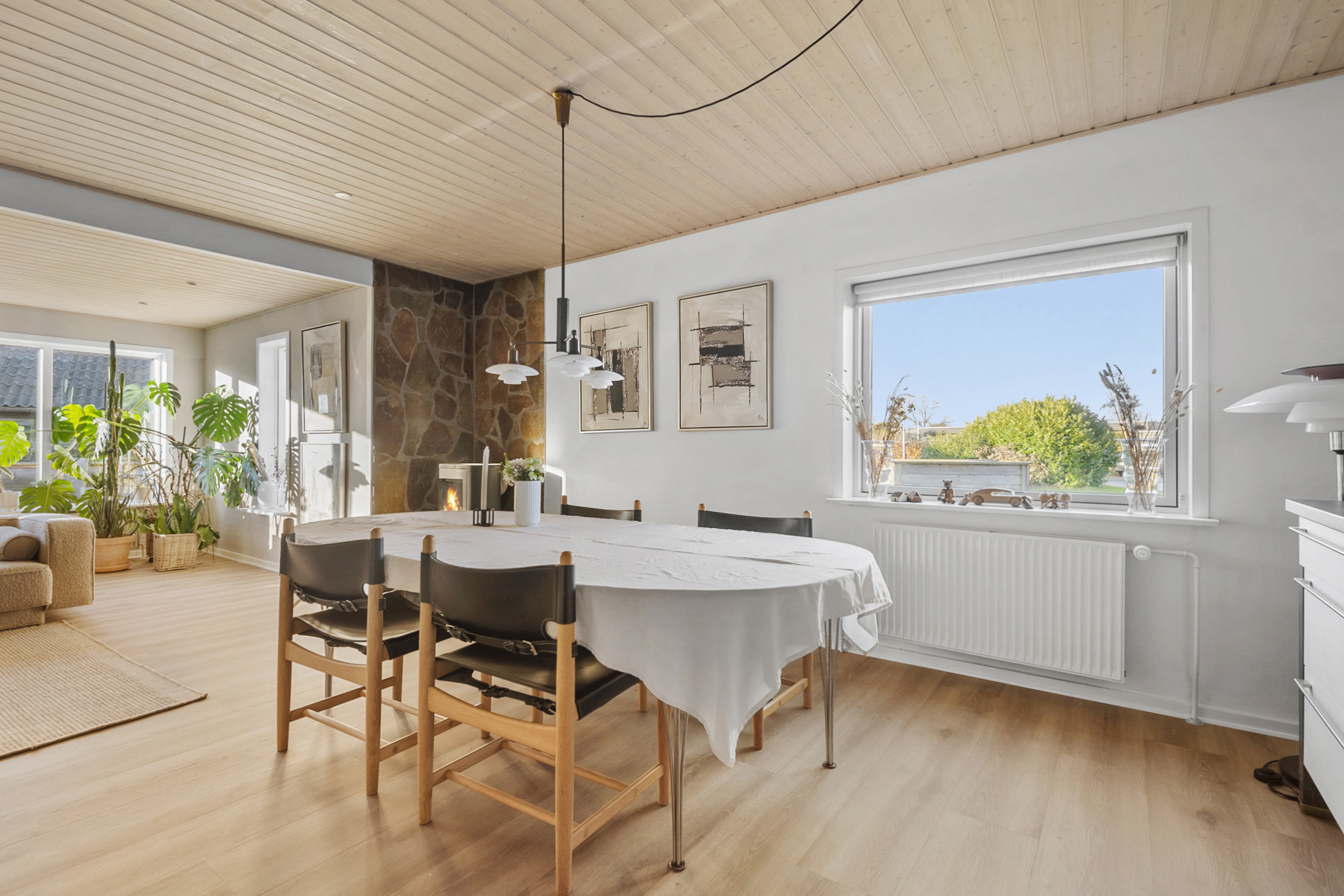 Fremhævet spisekøkken billede i fuldskærmstilstand. Billede af Lærkevej 6, 6800 Varde