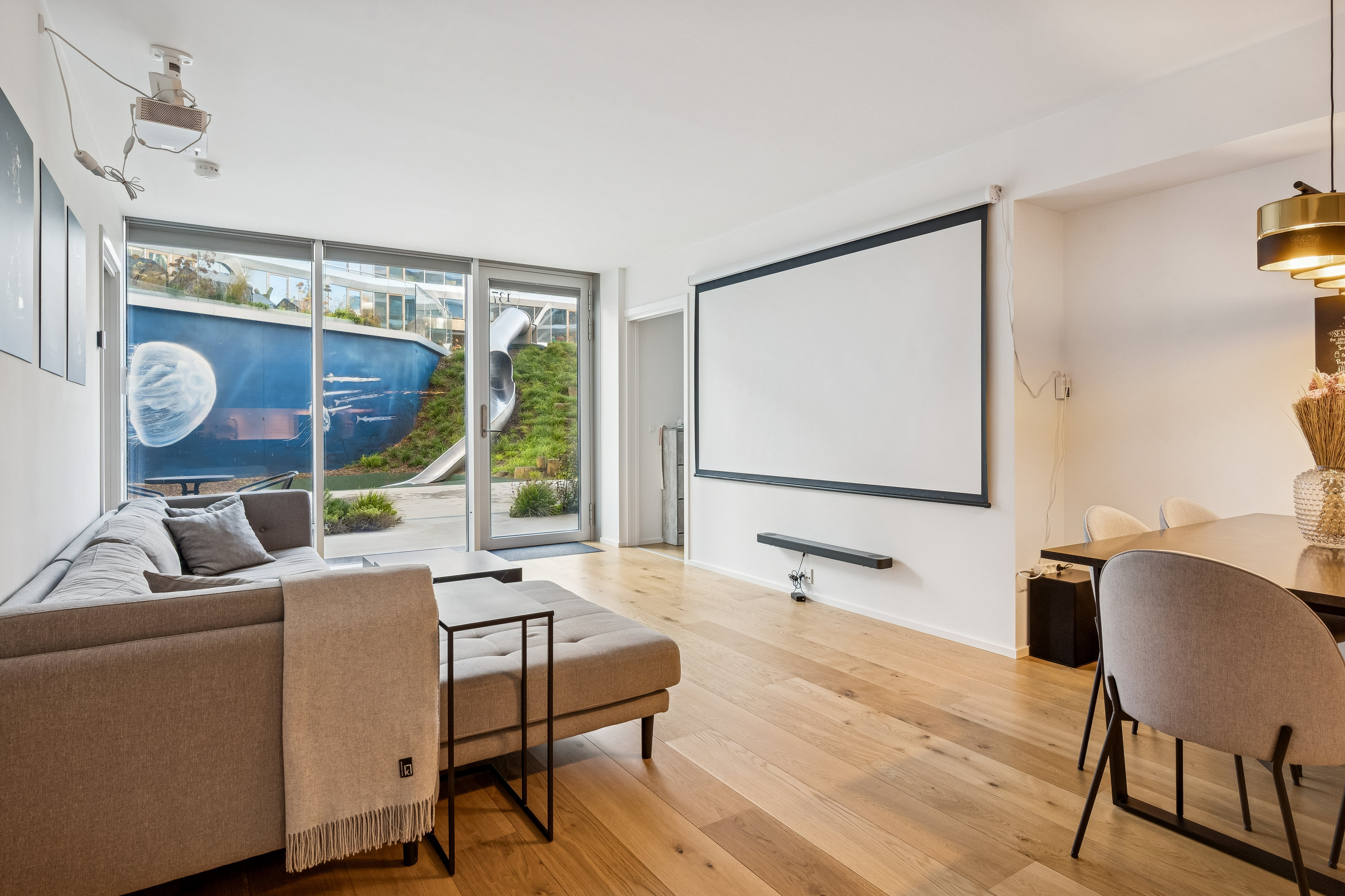 Fremhævet stue billede i fuldskærmstilstand. Billede af Helga Pedersens Gade 137, 8000 Aarhus C