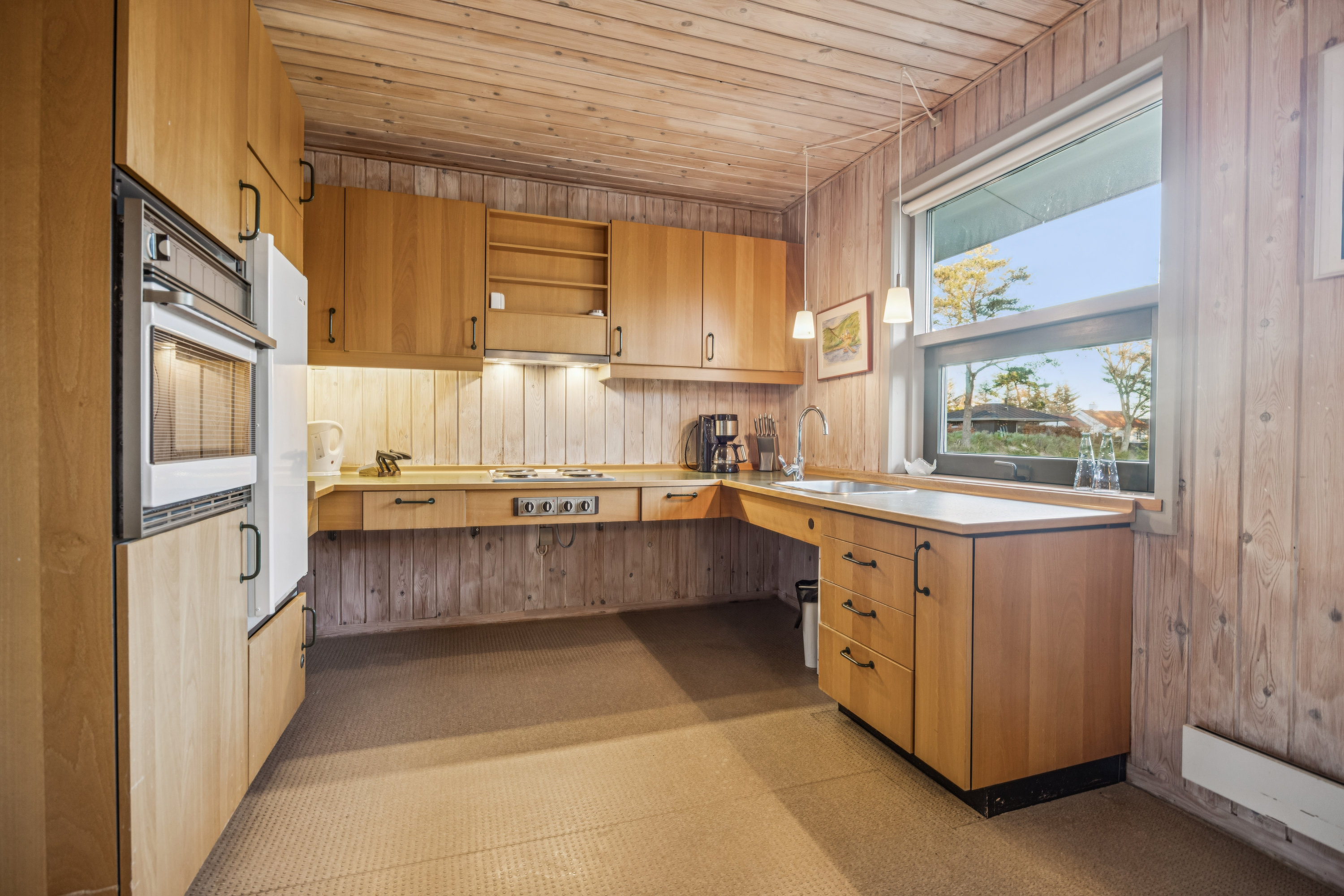 Fremhævet køkken billede i fuldskærmstilstand. Billede af Fyrvej 6, Bisnap, 9370 Hals