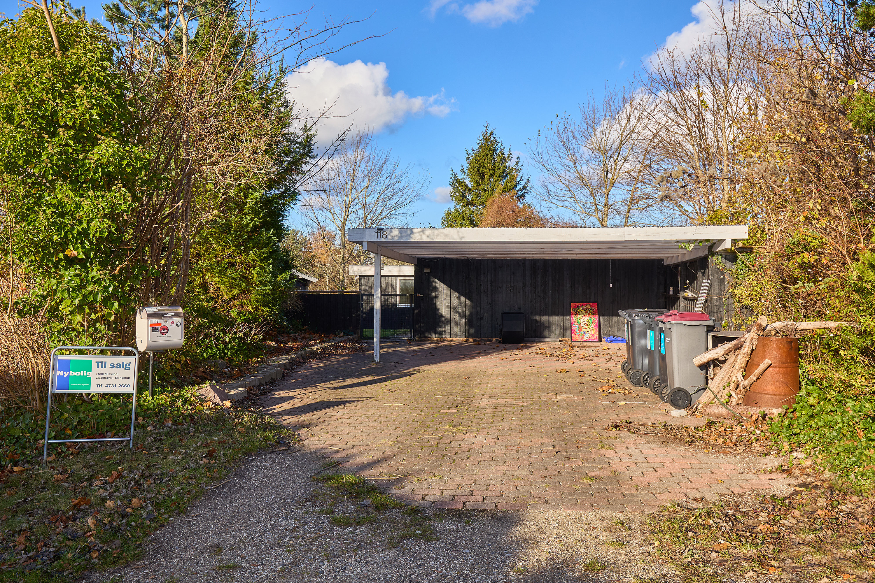Fremhævet indkørsel billede i fuldskærmstilstand. Billede af Gammel Kulhusvej 118, Skoven, 3630 Jægerspris