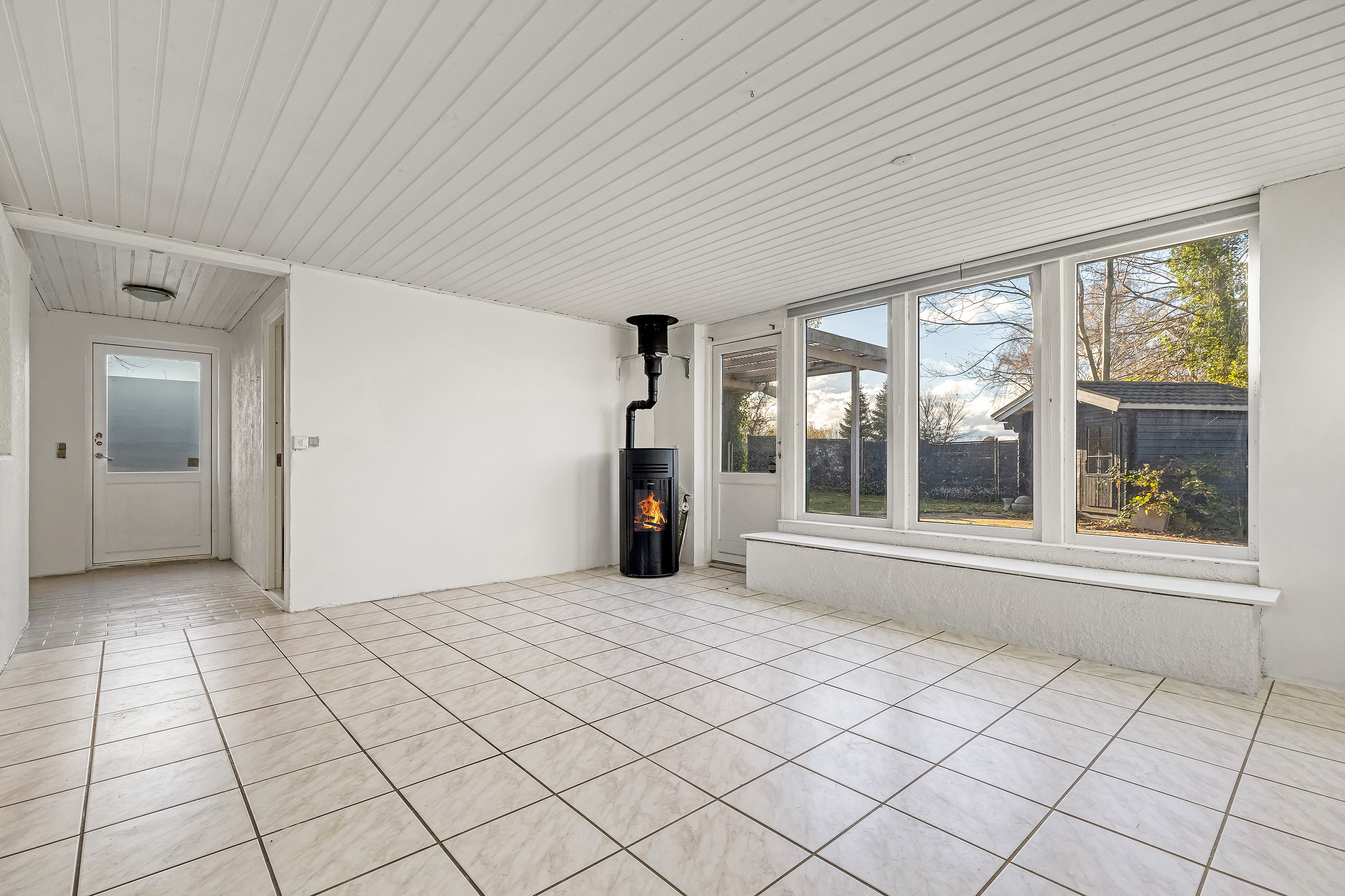 Fremhævet stue billede i fuldskærmstilstand. Billede af Gammel Kulhusvej 118, Skoven, 3630 Jægerspris