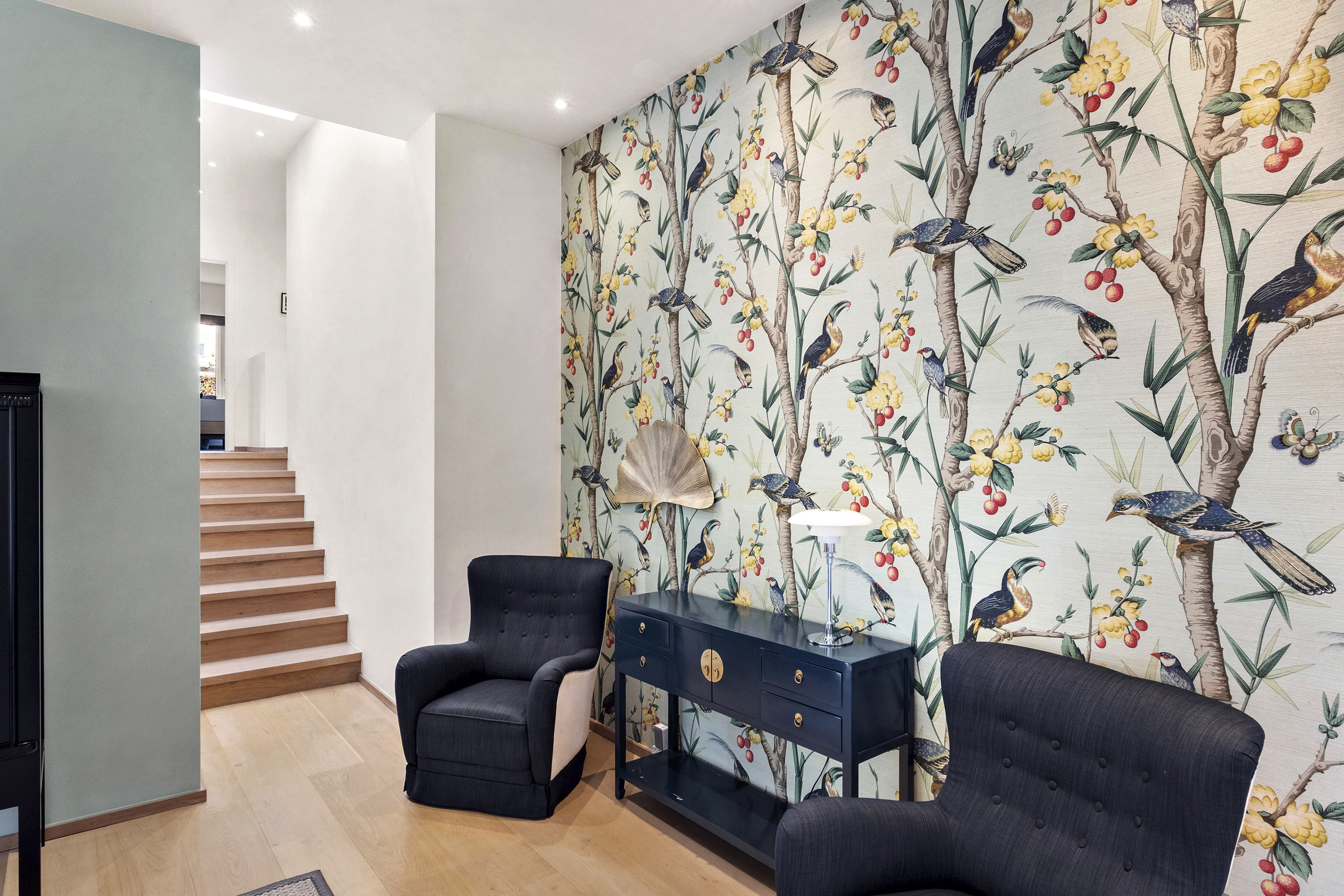 Fremhævet stue billede i fuldskærmstilstand. Billede af Ordrupdalvej 14, 2920 Charlottenlund