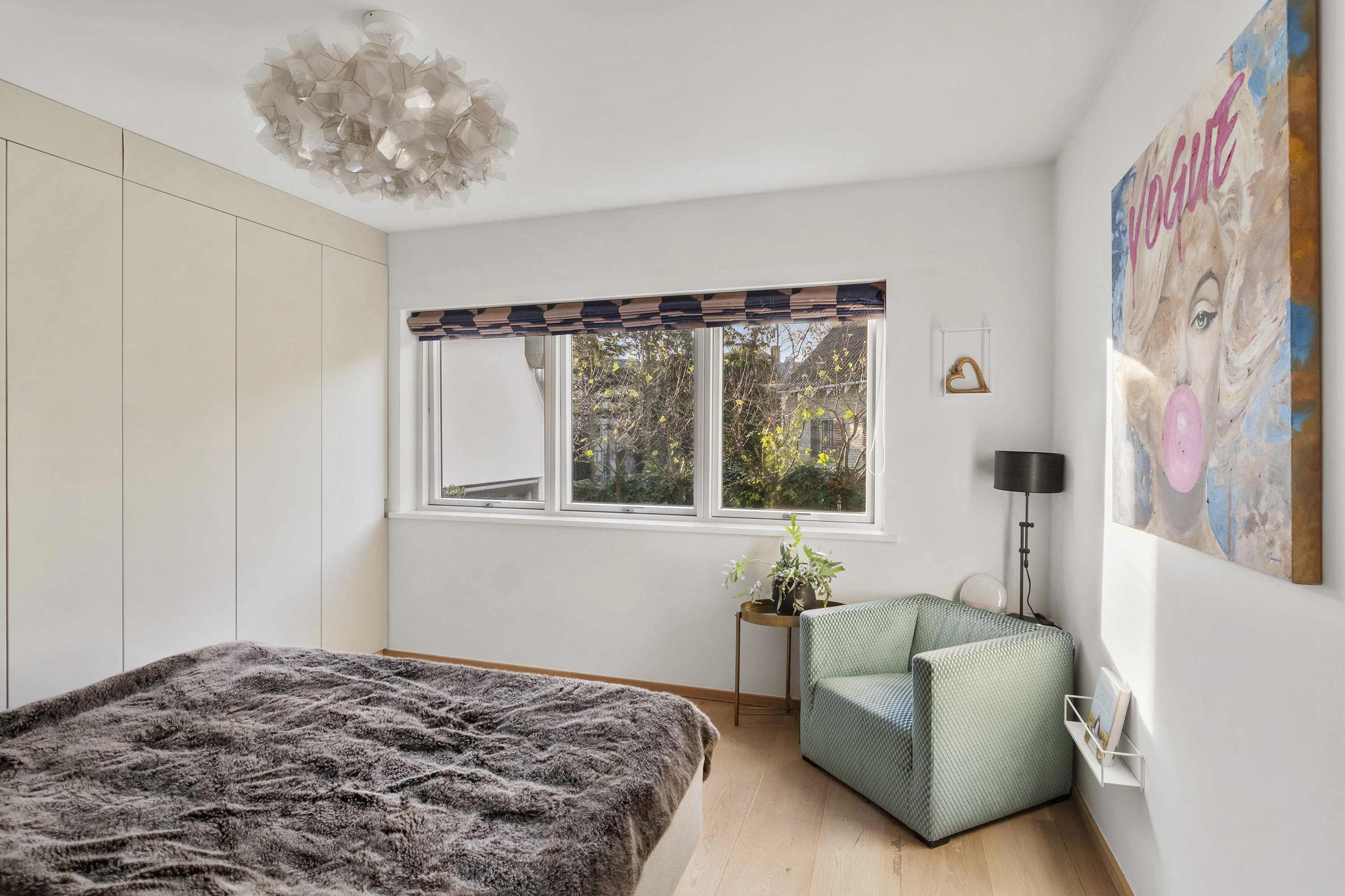 Fremhævet soveværelse billede i fuldskærmstilstand. Billede af Ordrupdalvej 14, 2920 Charlottenlund