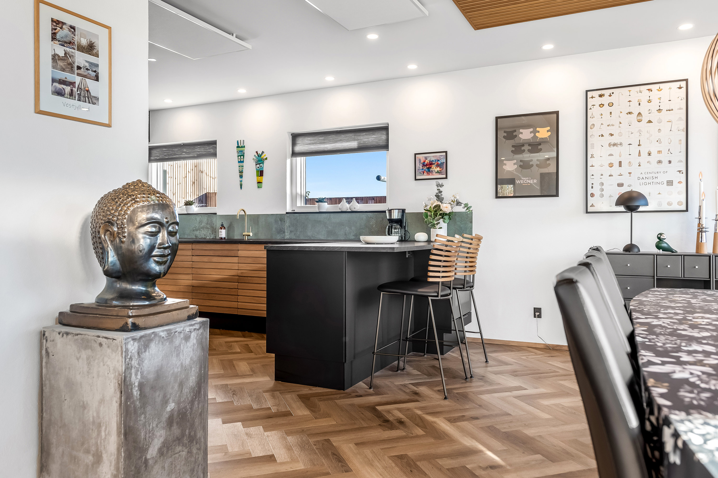 Fremhævet køkken billede i fuldskærmstilstand. Billede af Mejdalvej 48, 7500 Holstebro