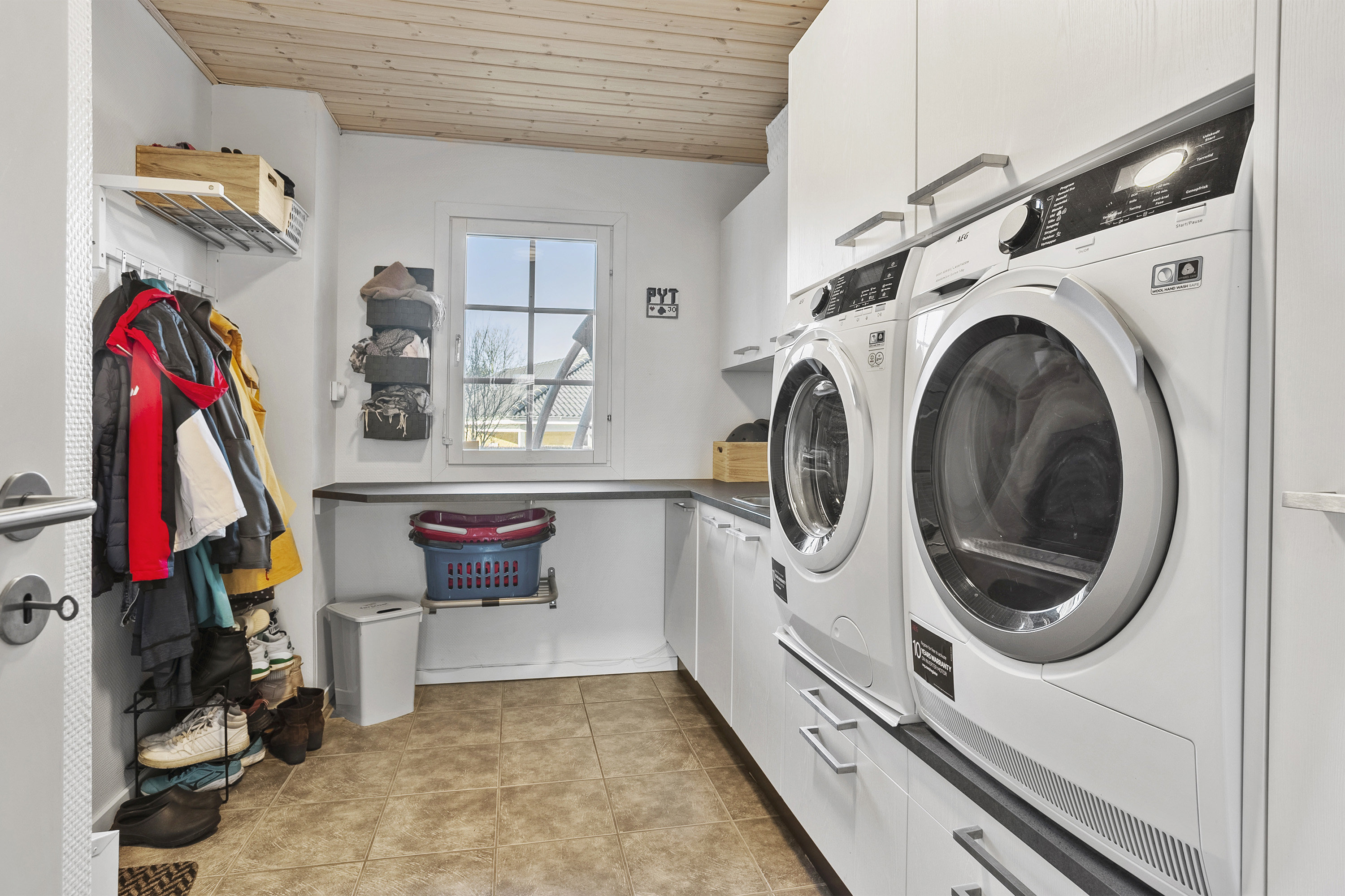 Fremhævet bryggers billede i fuldskærmstilstand. Billede af Villesholmvænget 8, 6621 Gesten