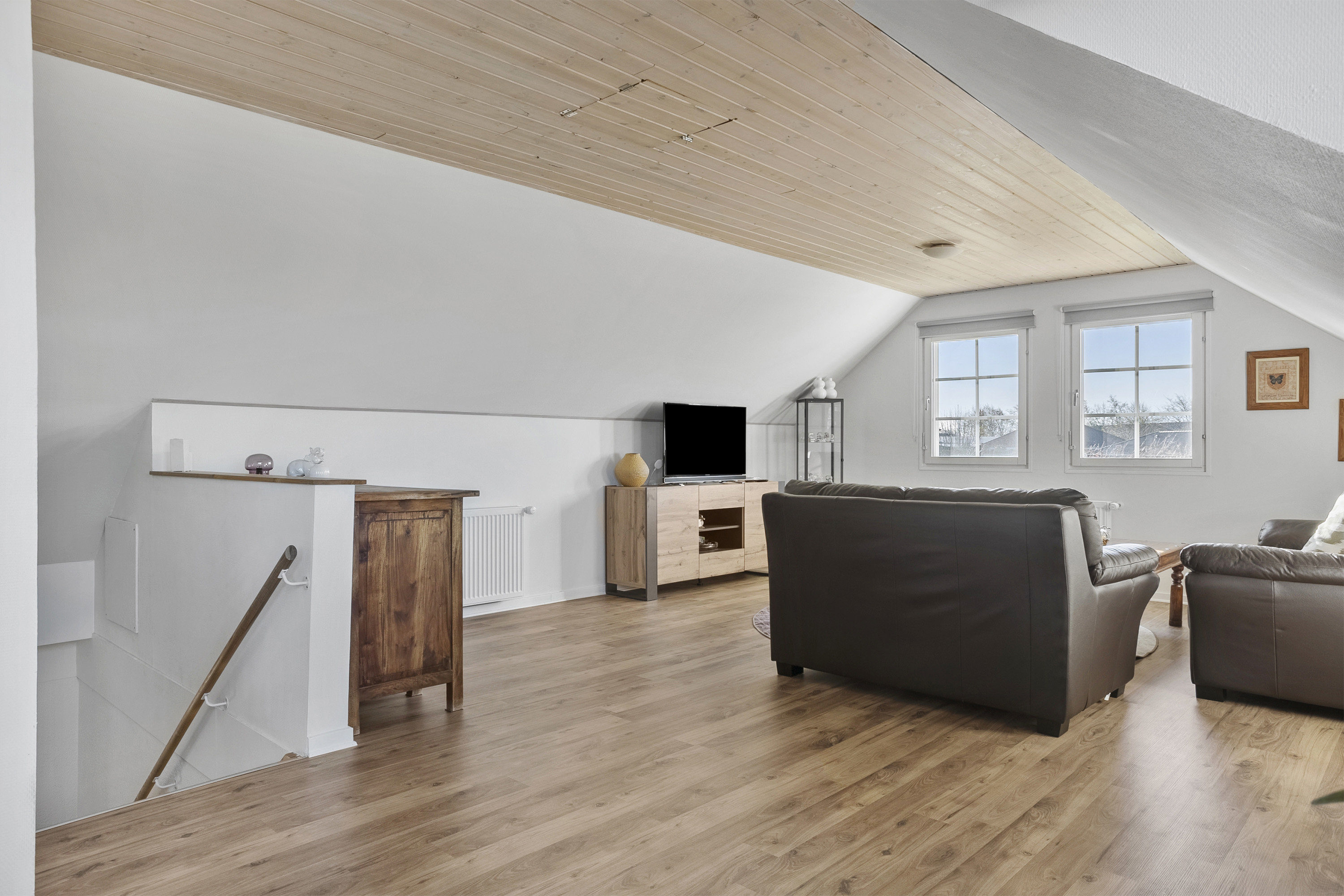 Fremhævet multirrum billede i fuldskærmstilstand. Billede af Villesholmvænget 8, 6621 Gesten