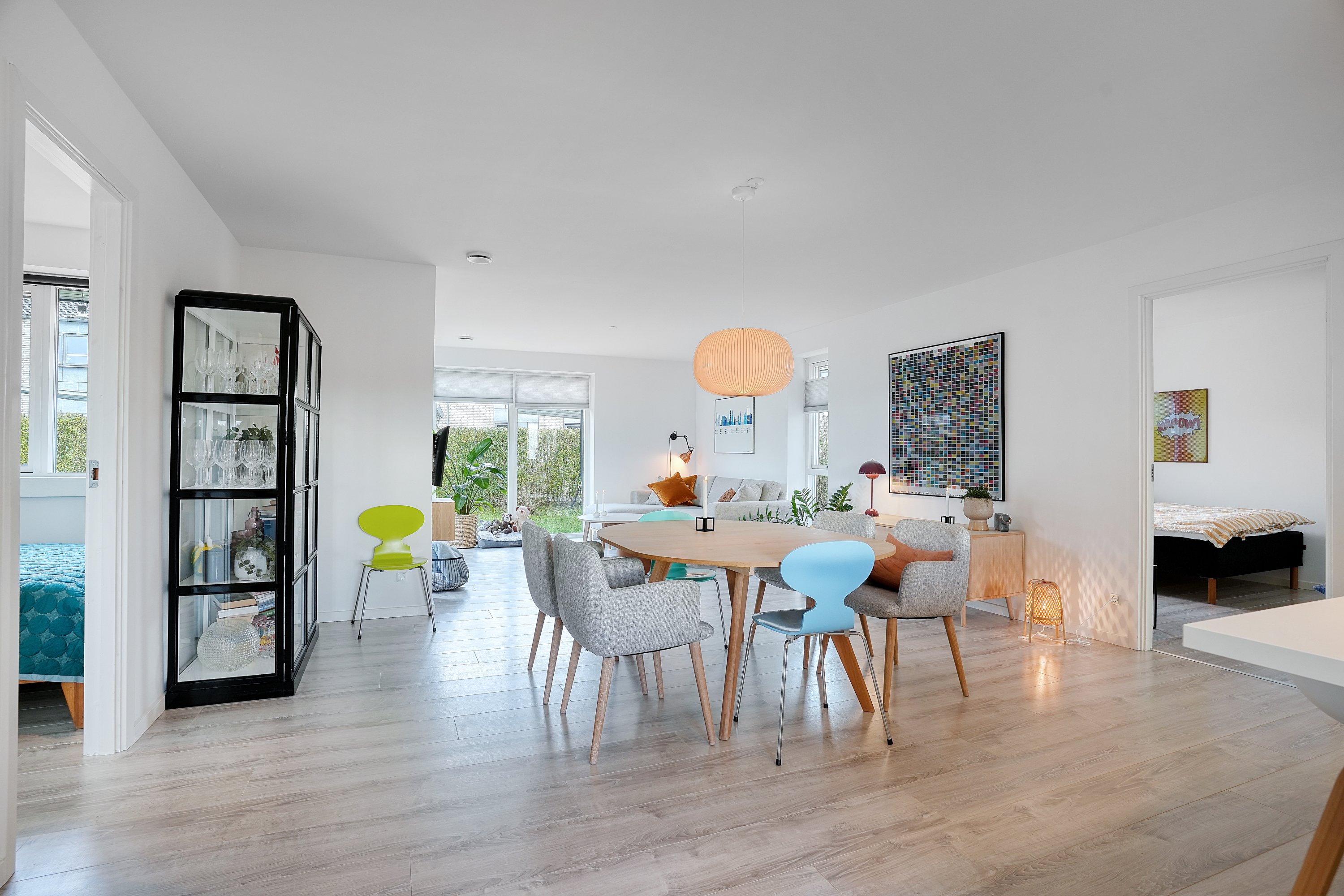 Fremhævet spisestue billede i fuldskærmstilstand. Billede af Frugtlunden 65, 3450 Allerød