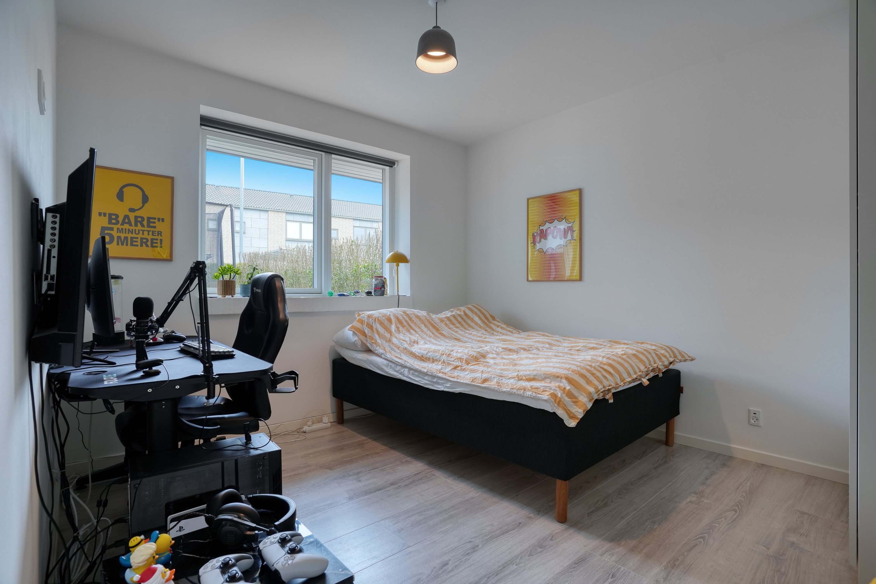 Fremhævet værelse billede i fuldskærmstilstand. Billede af Frugtlunden 65, 3450 Allerød