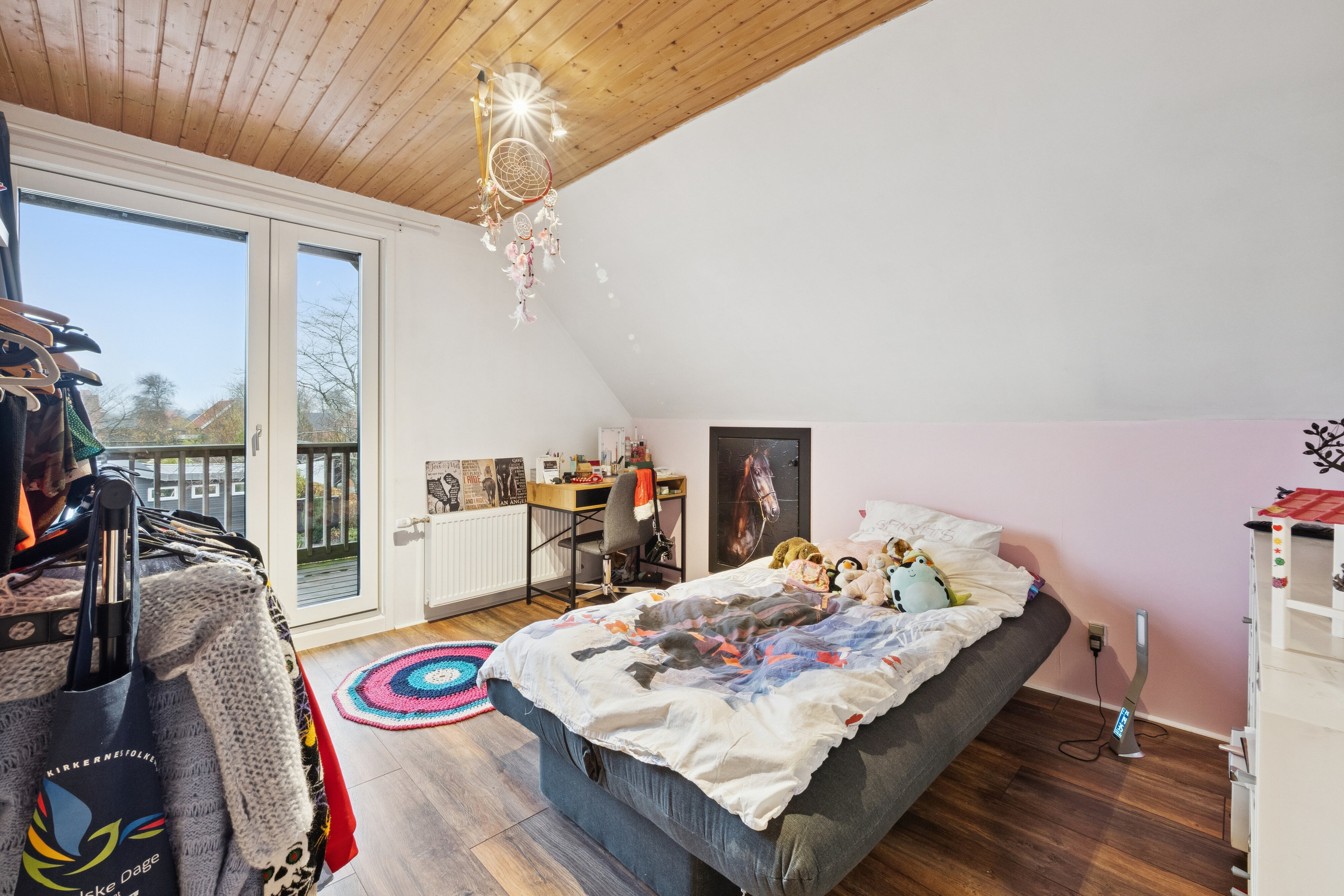 Fremhævet soveværelse billede i fuldskærmstilstand. Billede af Vestre Alle 3, 7760 Hurup Thy