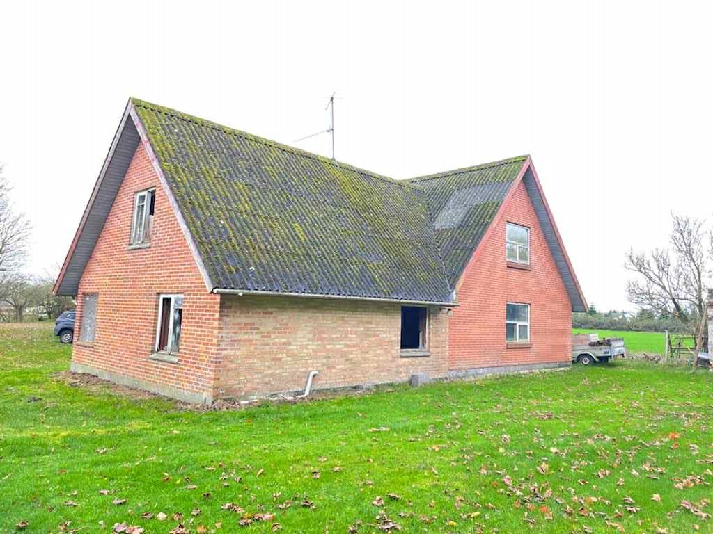 Fremhævet  billede i fuldskærmstilstand. Billede af Udbyhøjvej 355, Harridslev, 8930 Randers NØ