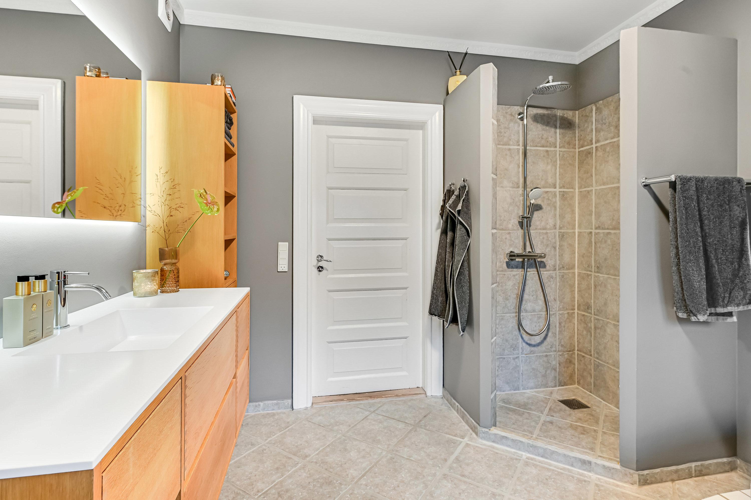 Fremhævet badeværelse billede i fuldskærmstilstand. Billede af Banegårdsvej 30, 7200 Grindsted