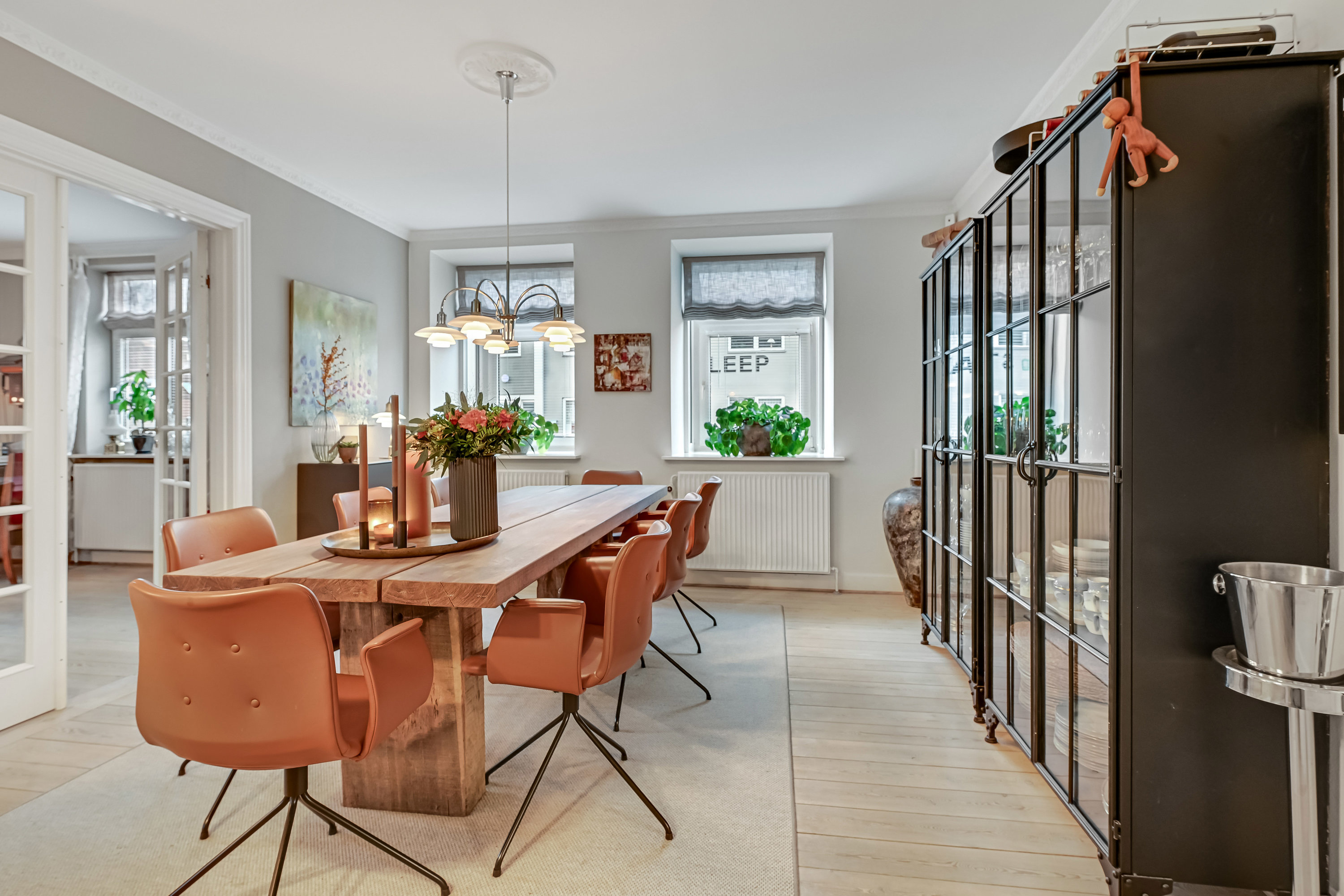 Fremhævet stue billede i fuldskærmstilstand. Billede af Banegårdsvej 30, 7200 Grindsted