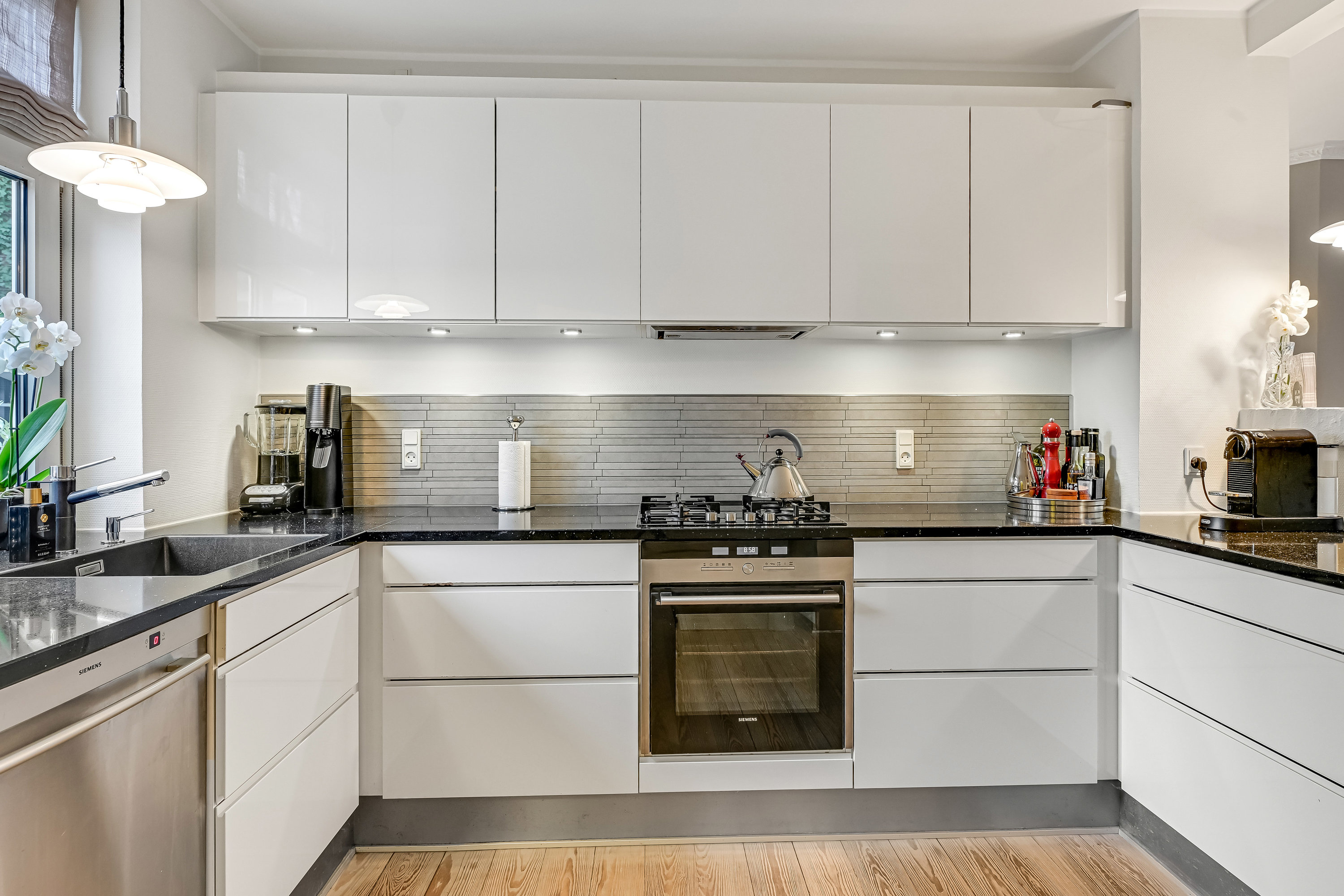 Fremhævet køkken billede i fuldskærmstilstand. Billede af Banegårdsvej 30, 7200 Grindsted