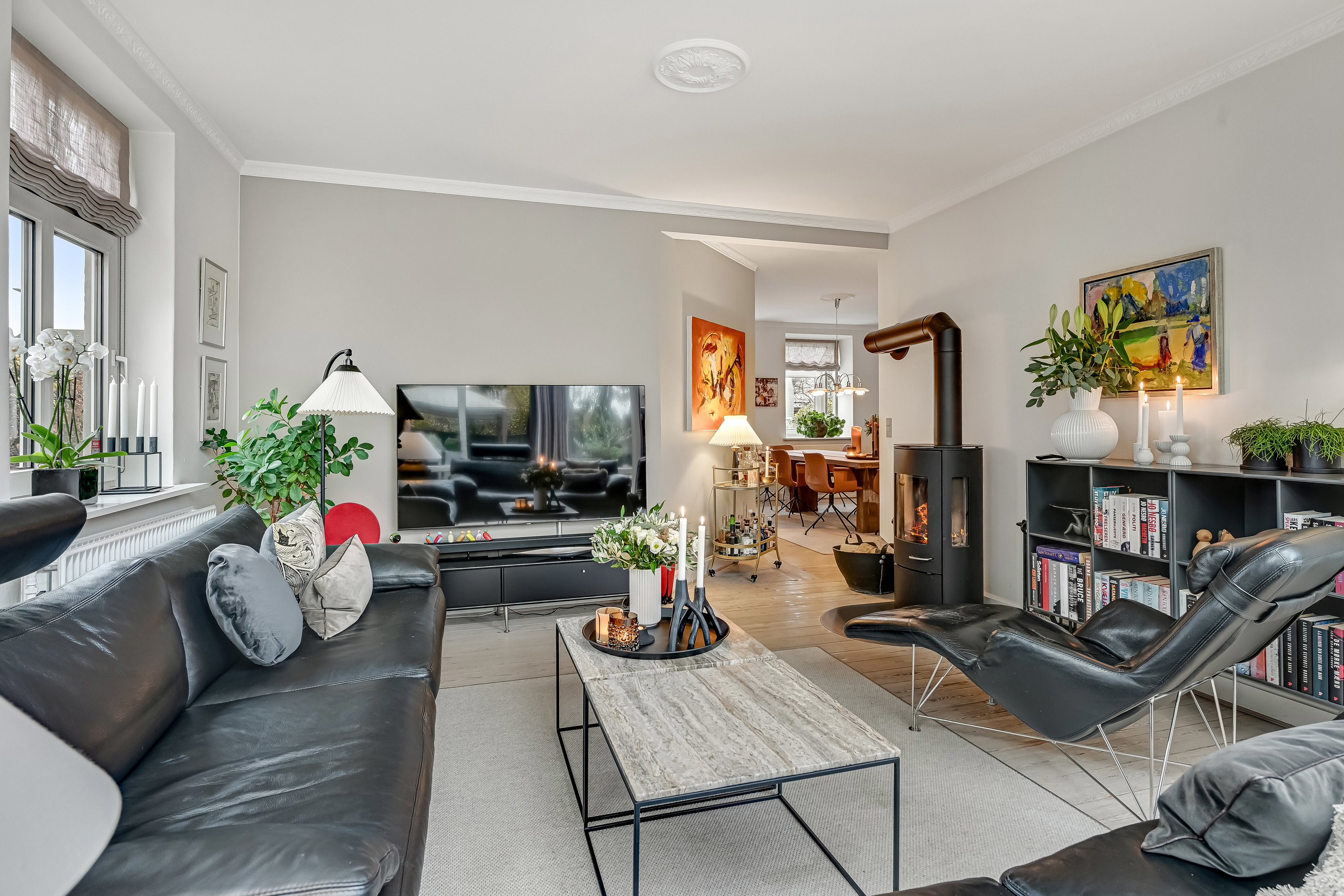 Fremhævet stue billede i fuldskærmstilstand. Billede af Banegårdsvej 30, 7200 Grindsted