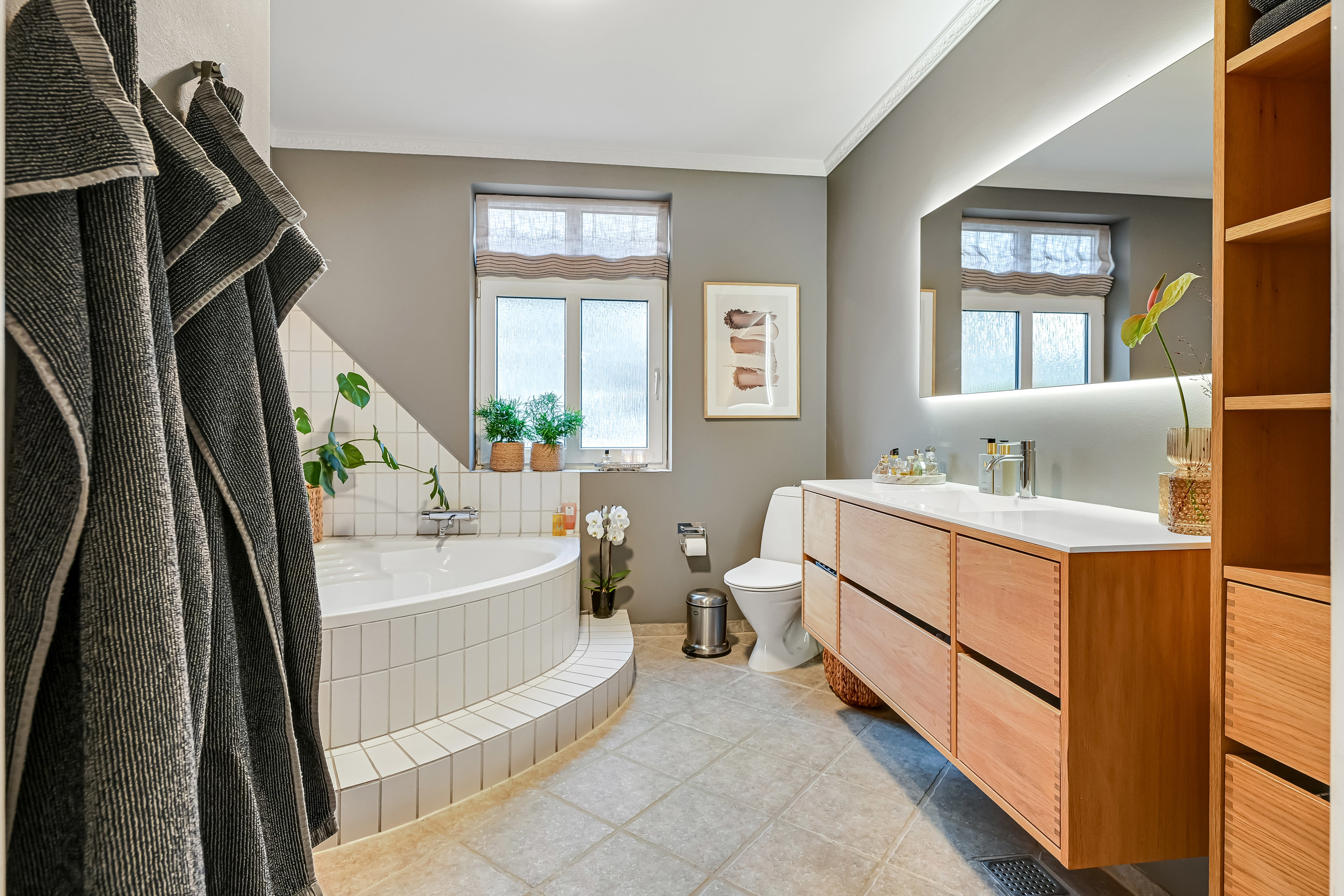 Fremhævet badeværelse billede i fuldskærmstilstand. Billede af Banegårdsvej 30, 7200 Grindsted