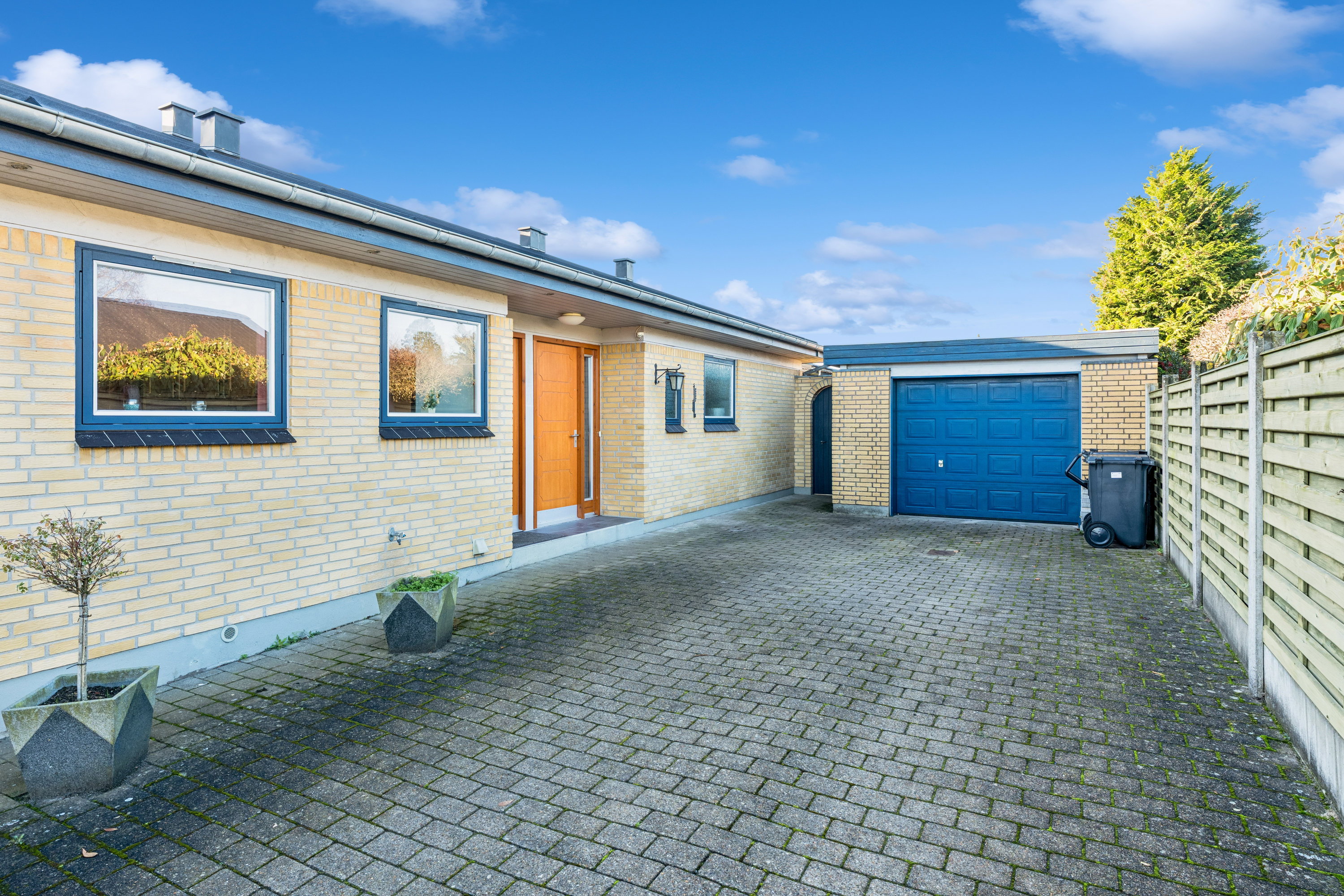 Miniaturebillede 1: ejendom. Billede af Tranebærvej 10, 9530 Støvring