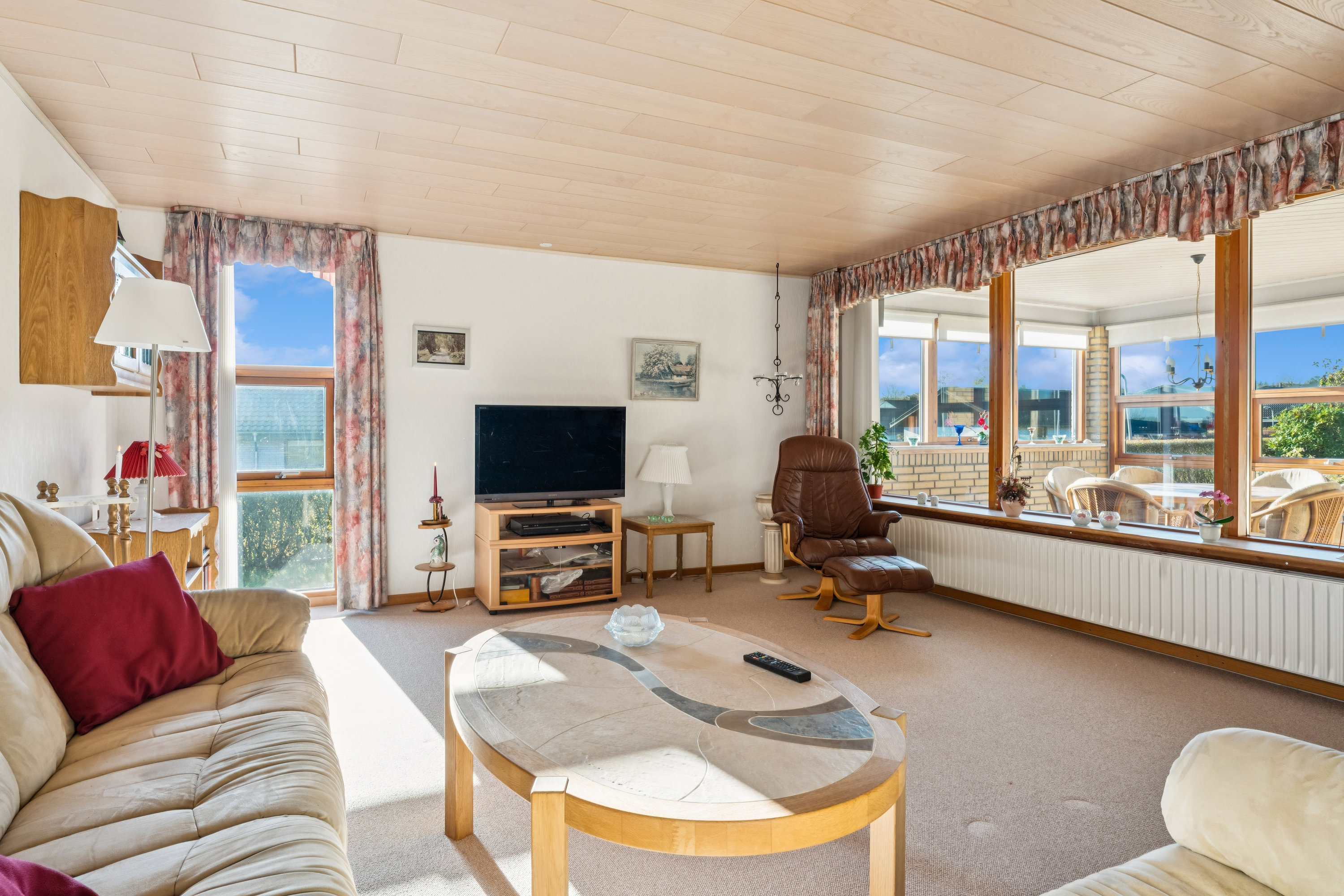 Fremhævet stue billede i fuldskærmstilstand. Billede af Tranebærvej 10, 9530 Støvring