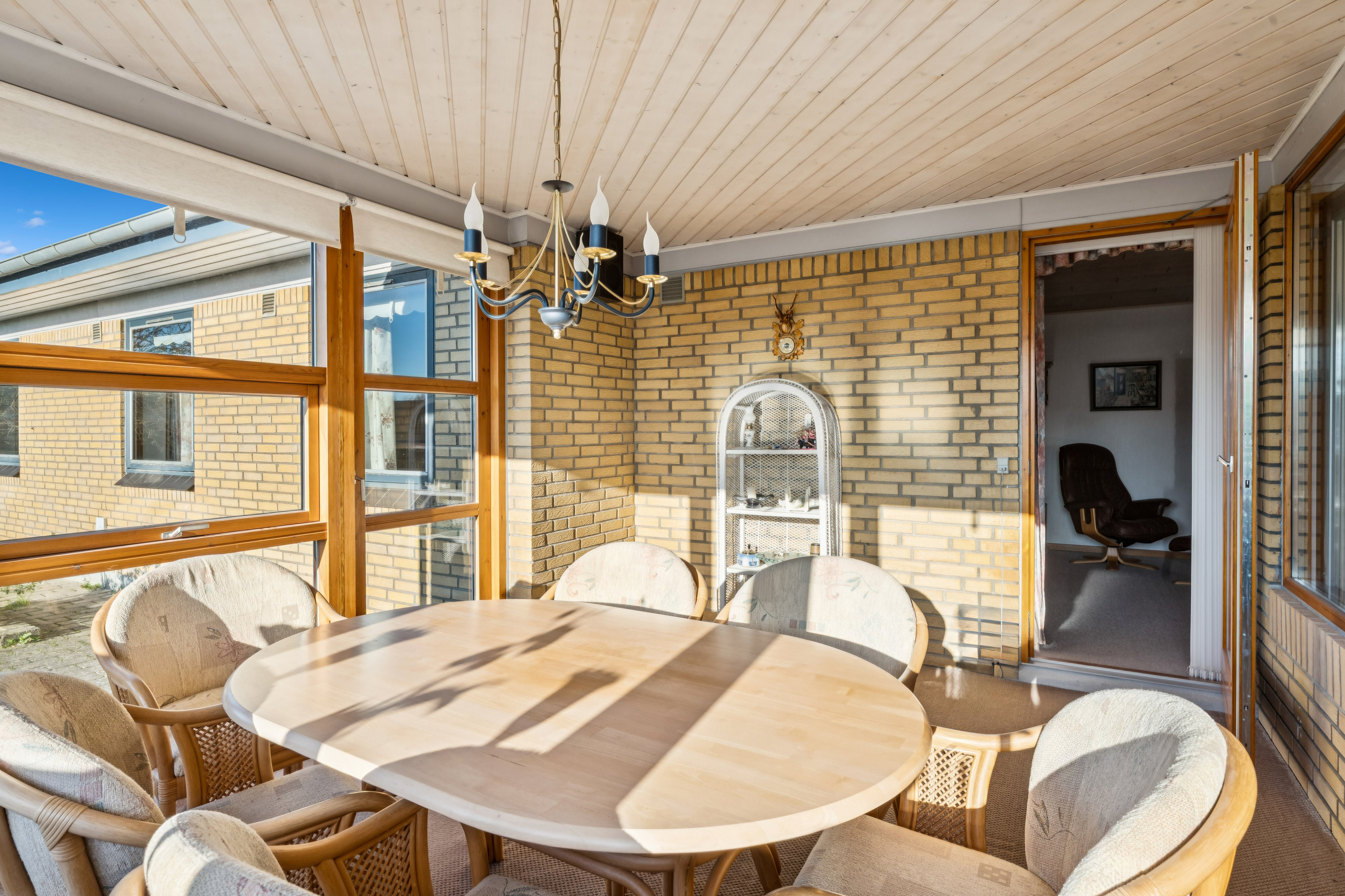 Fremhævet udestue billede i fuldskærmstilstand. Billede af Tranebærvej 10, 9530 Støvring