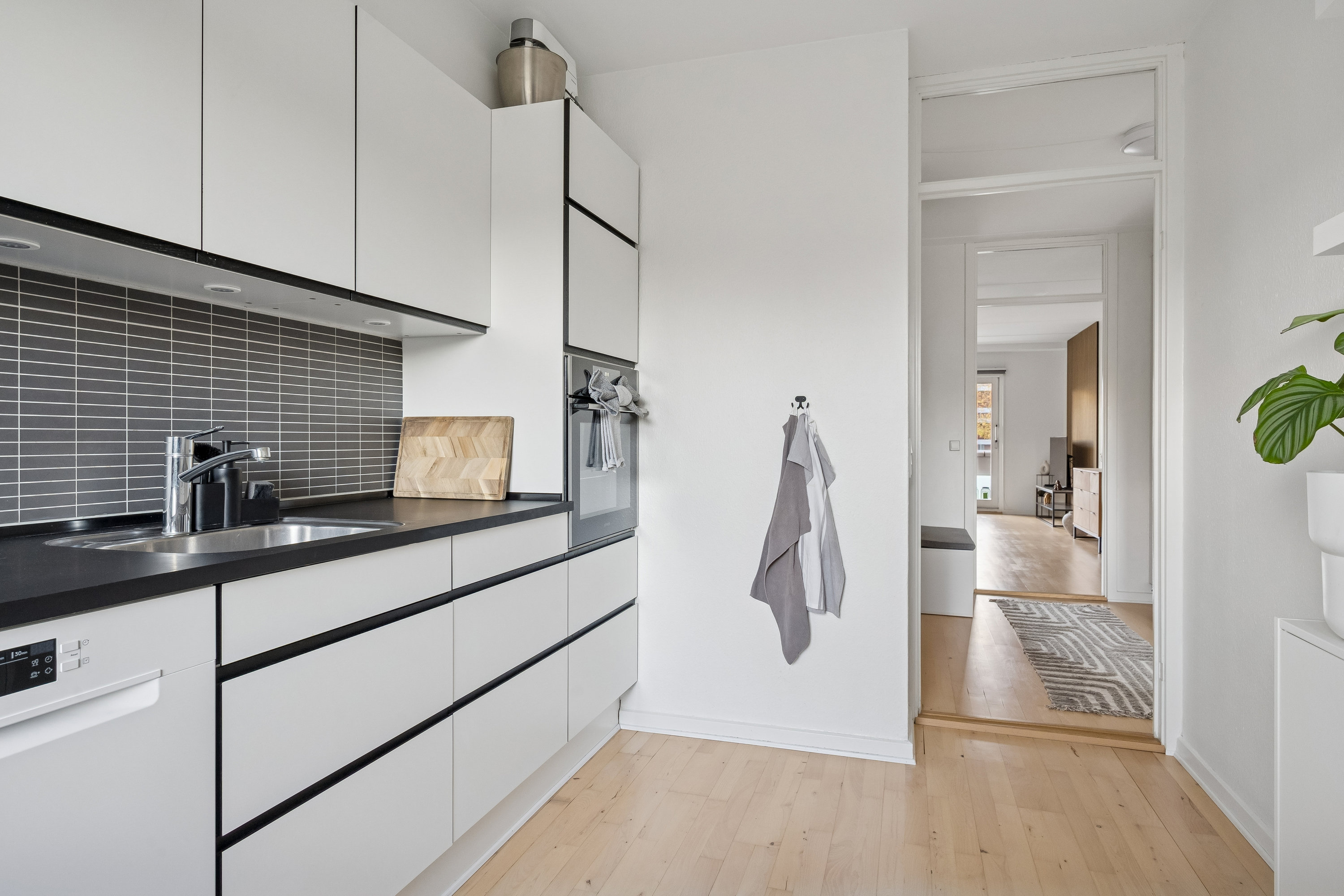 Fremhævet køkken billede i fuldskærmstilstand. Billede af Skejbygårdsvej 6, 1. 612., 8240 Risskov