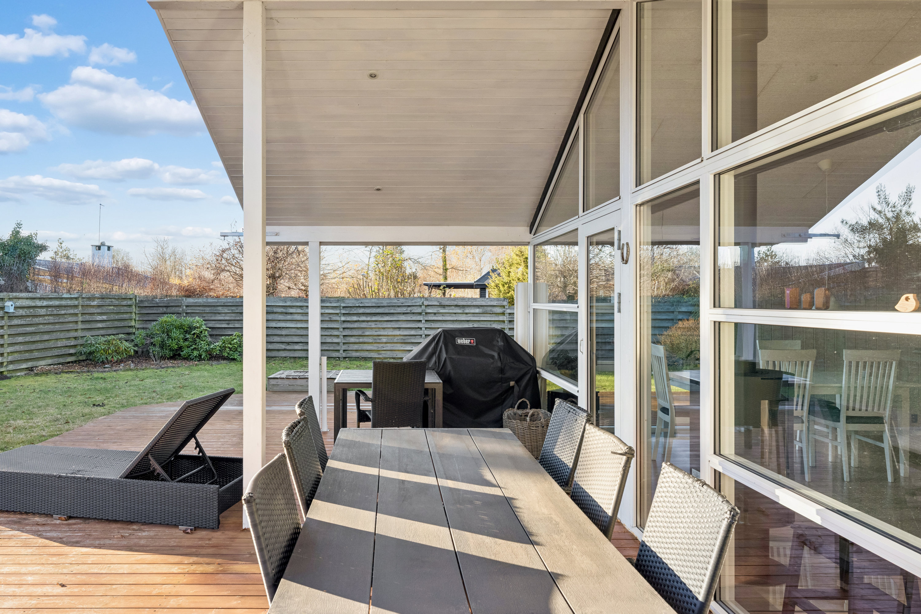 Fremhævet altan billede i fuldskærmstilstand. Billede af Tranevej 27, Fjellerup Strand, 8585 Glesborg