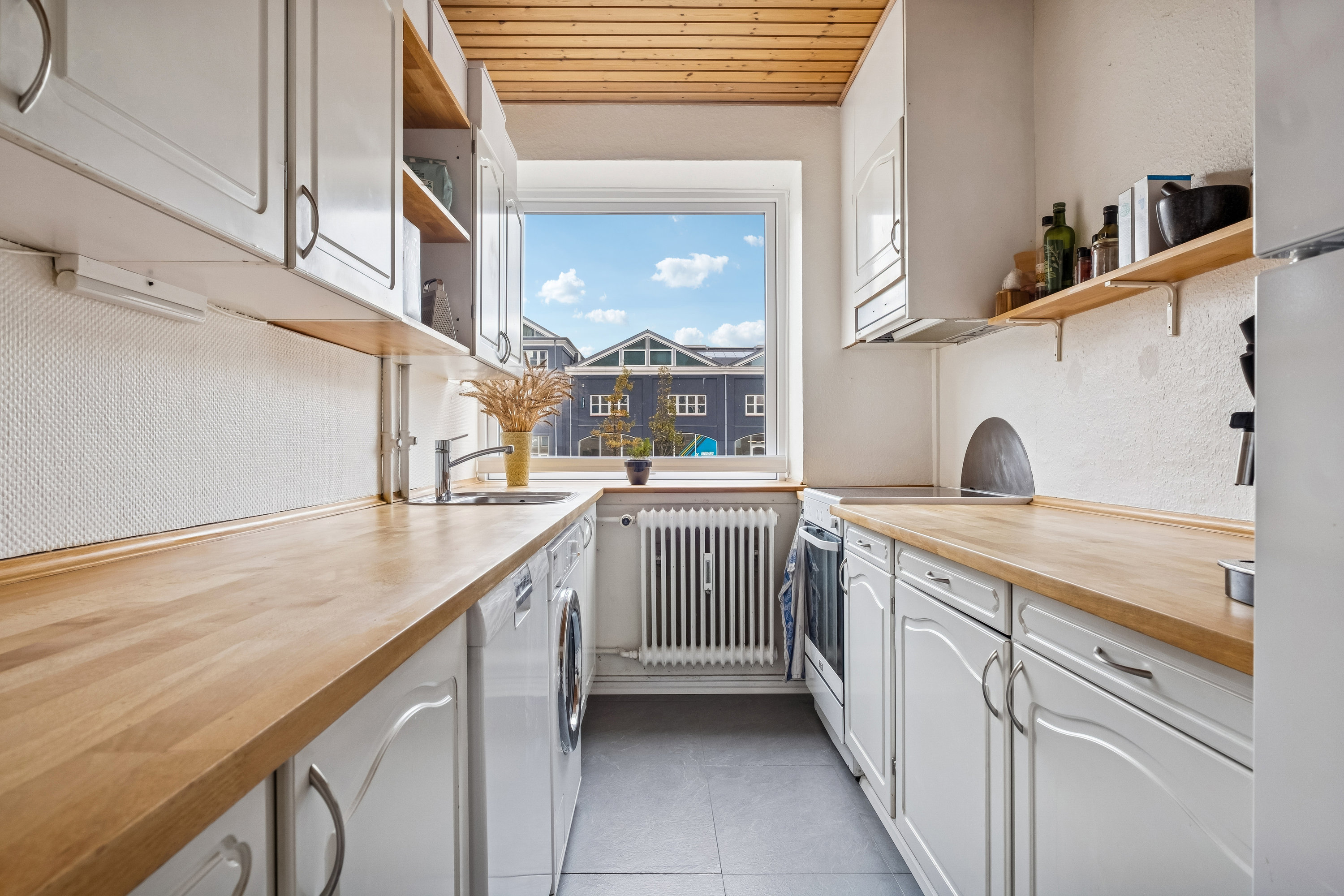 Fremhævet køkken billede i fuldskærmstilstand. Billede af Vestre Ringgade 206, st.. th., 8000 Aarhus C