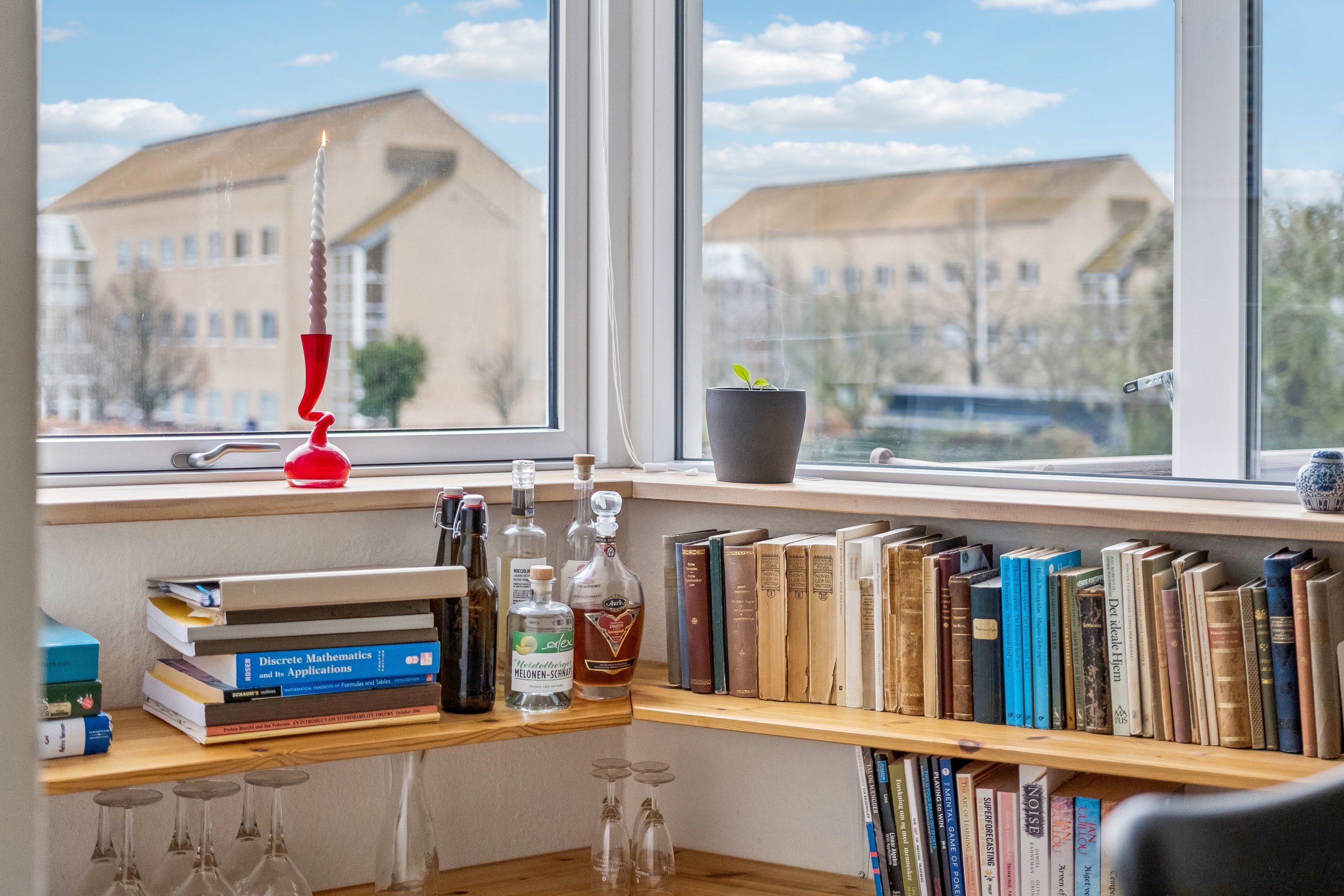 Fremhævet stue billede i fuldskærmstilstand. Billede af Vestre Ringgade 206, st.. th., 8000 Aarhus C