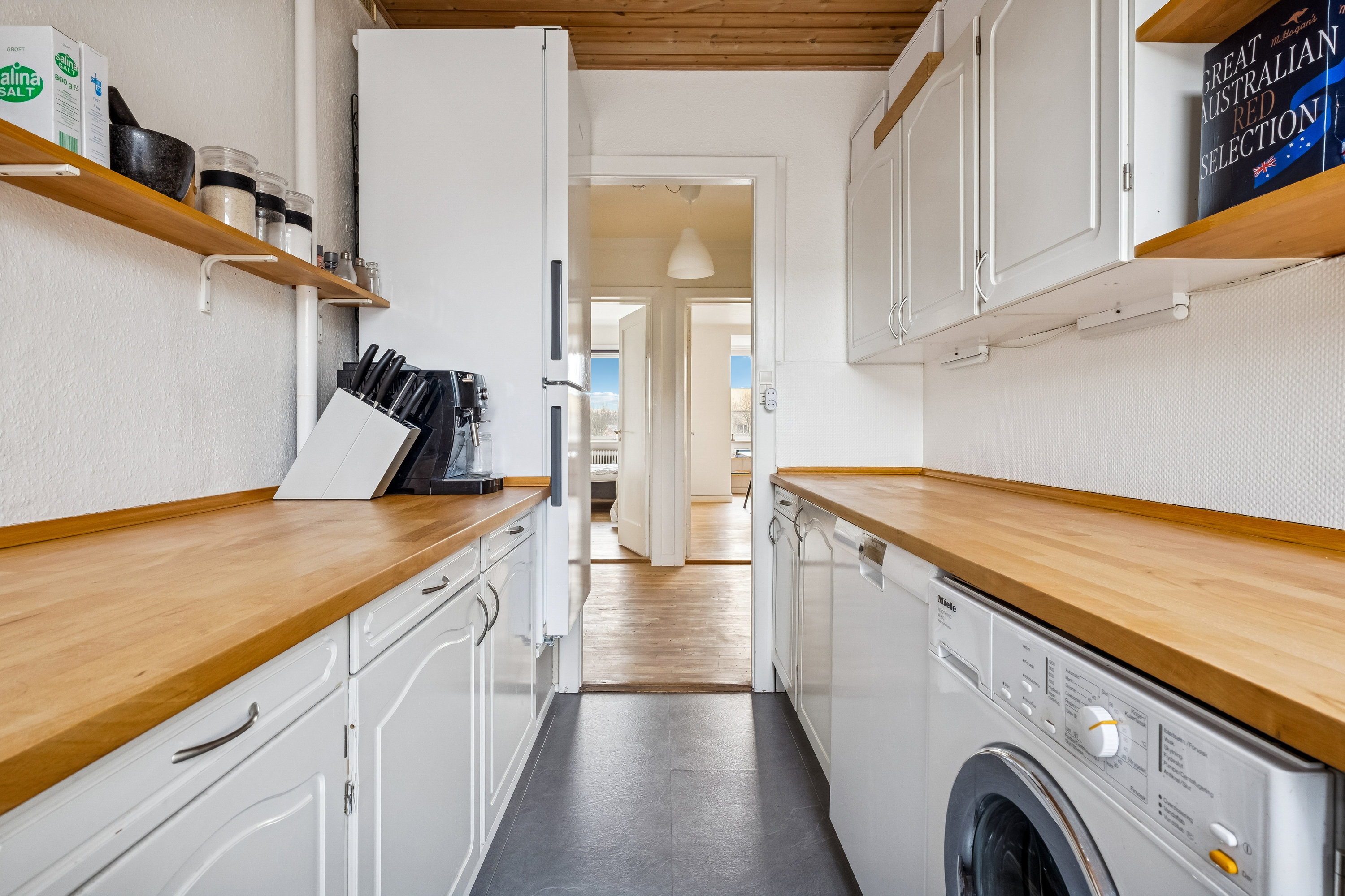 Fremhævet køkken billede i fuldskærmstilstand. Billede af Vestre Ringgade 206, st.. th., 8000 Aarhus C