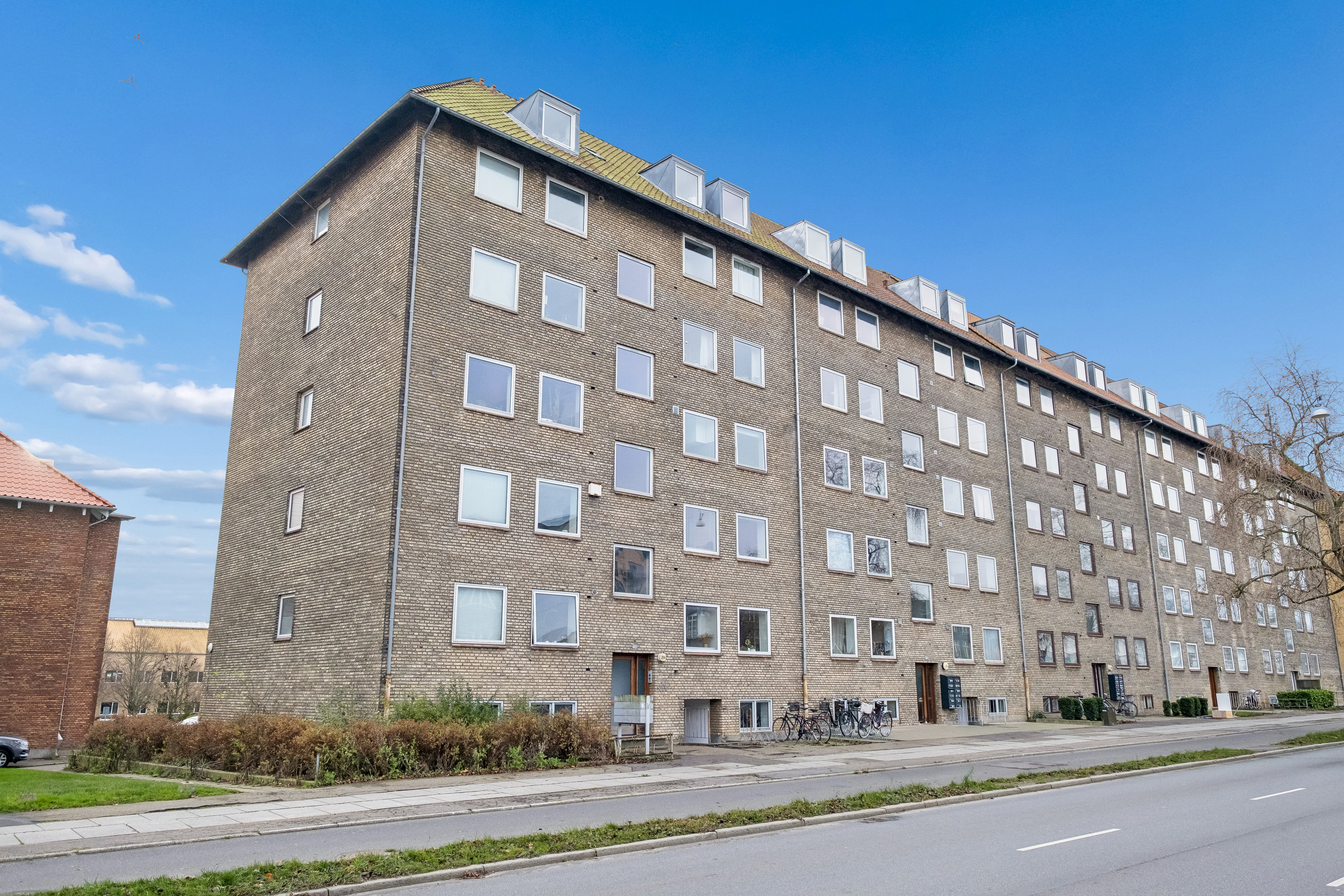 Fremhævet andet billede i fuldskærmstilstand. Billede af Vestre Ringgade 206, st.. th., 8000 Aarhus C