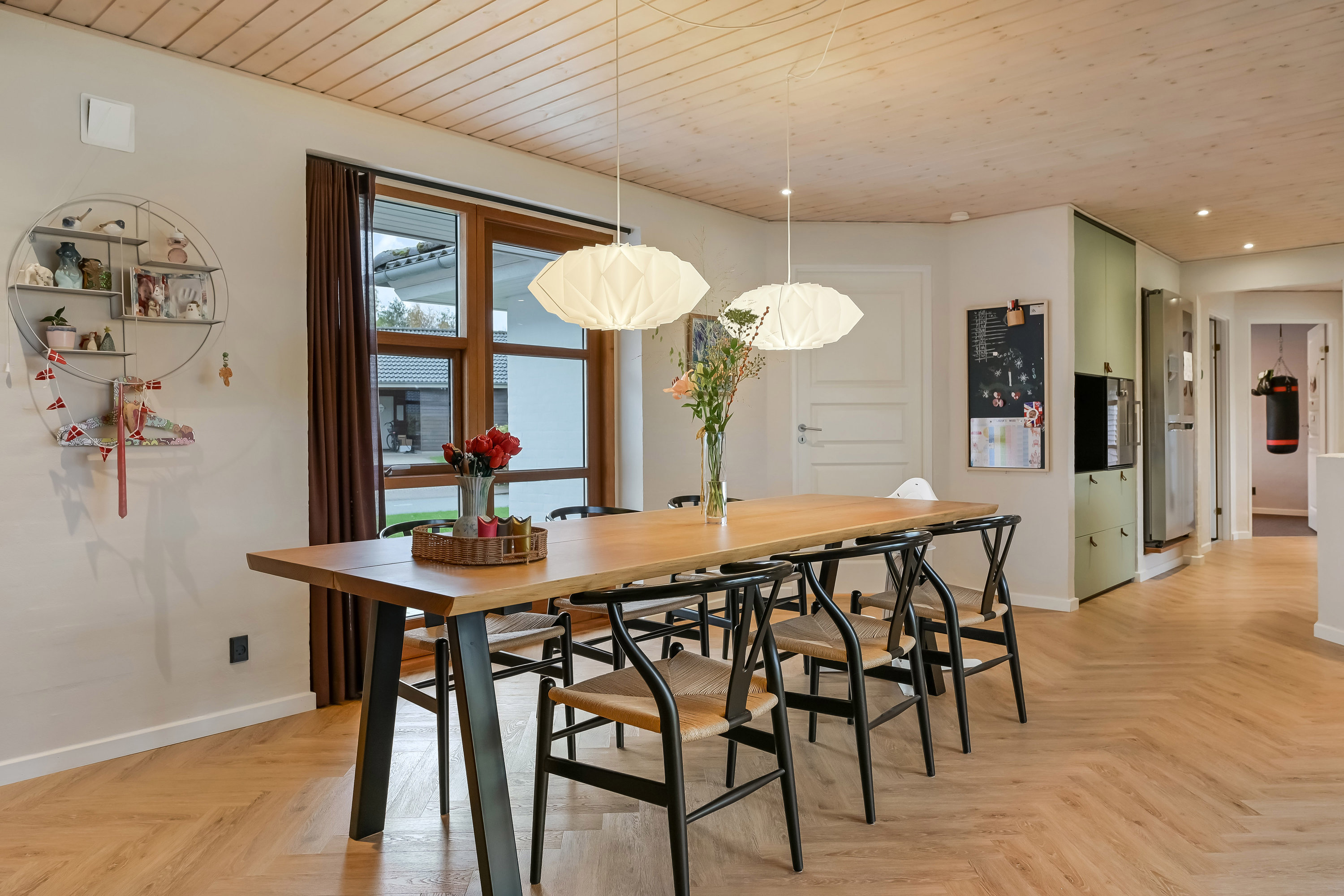 Fremhævet stue billede i fuldskærmstilstand. Billede af Lokesvej 7, 6840 Oksbøl