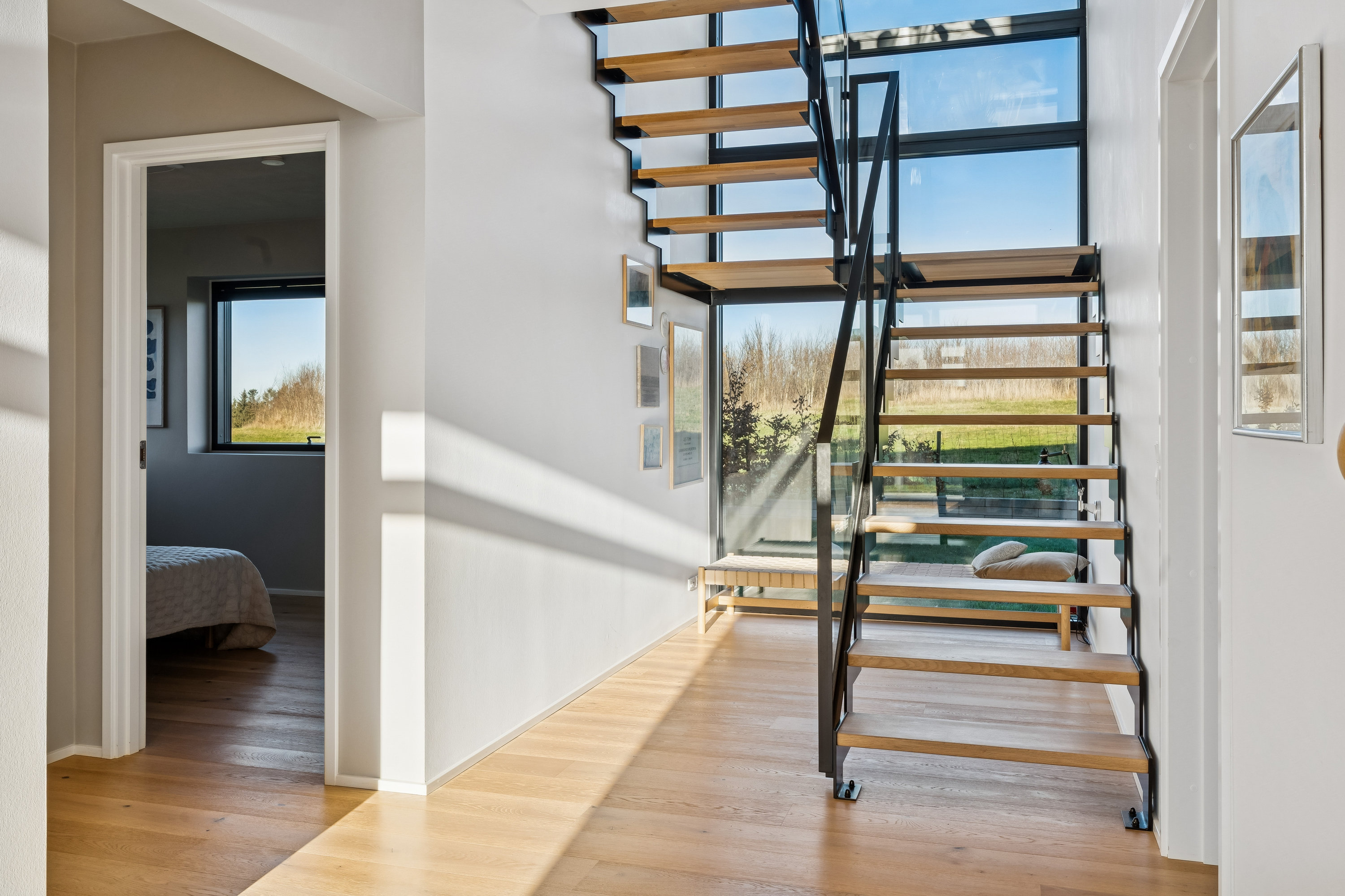 Fremhævet gang billede i fuldskærmstilstand. Billede af Høje Støvring 68, 9530 Støvring