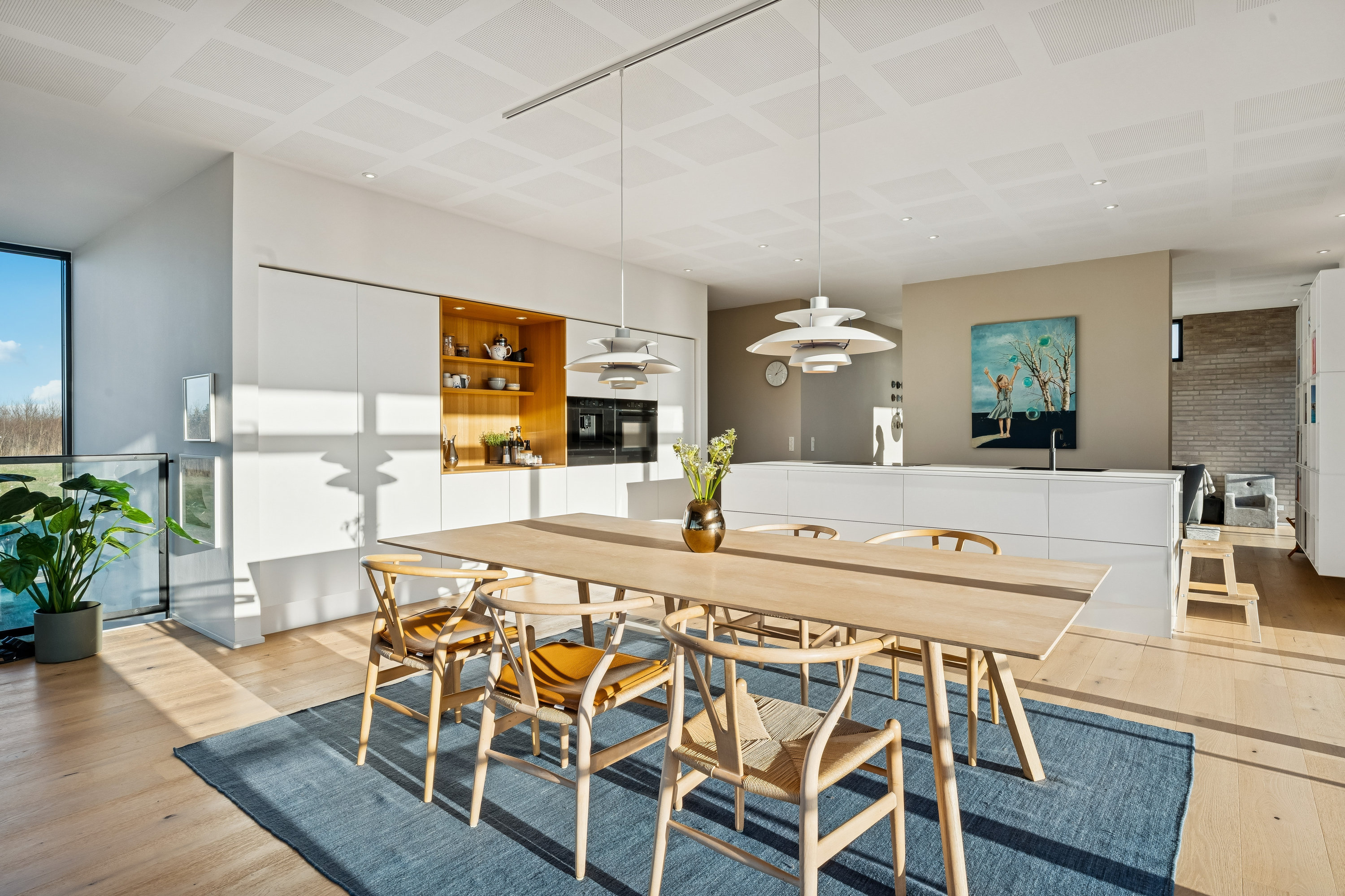 Fremhævet køkken-alrum billede i fuldskærmstilstand. Billede af Høje Støvring 68, 9530 Støvring