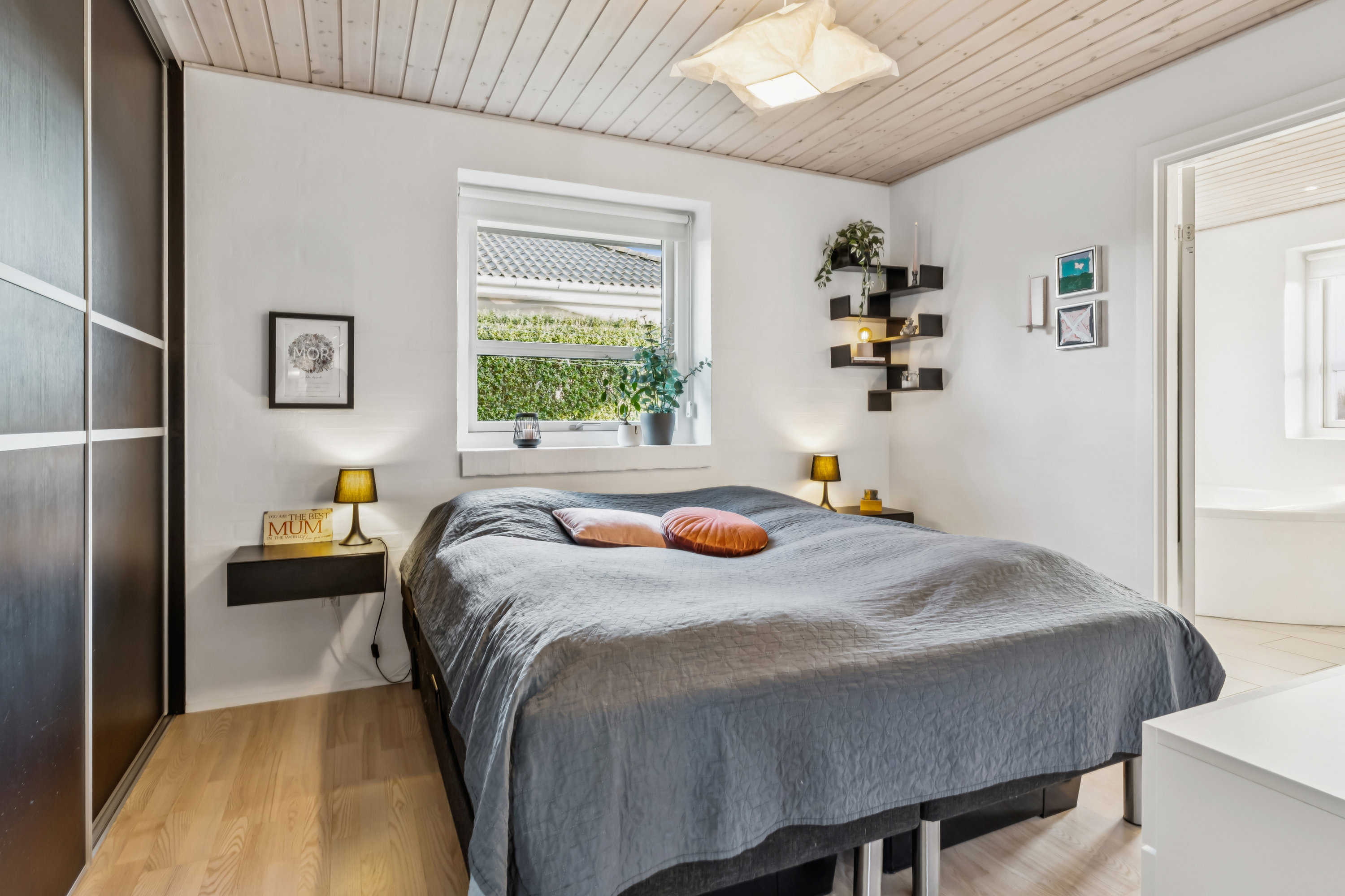 Fremhævet værelse billede i fuldskærmstilstand. Billede af Kærhavegårdvej 70, 9270 Klarup