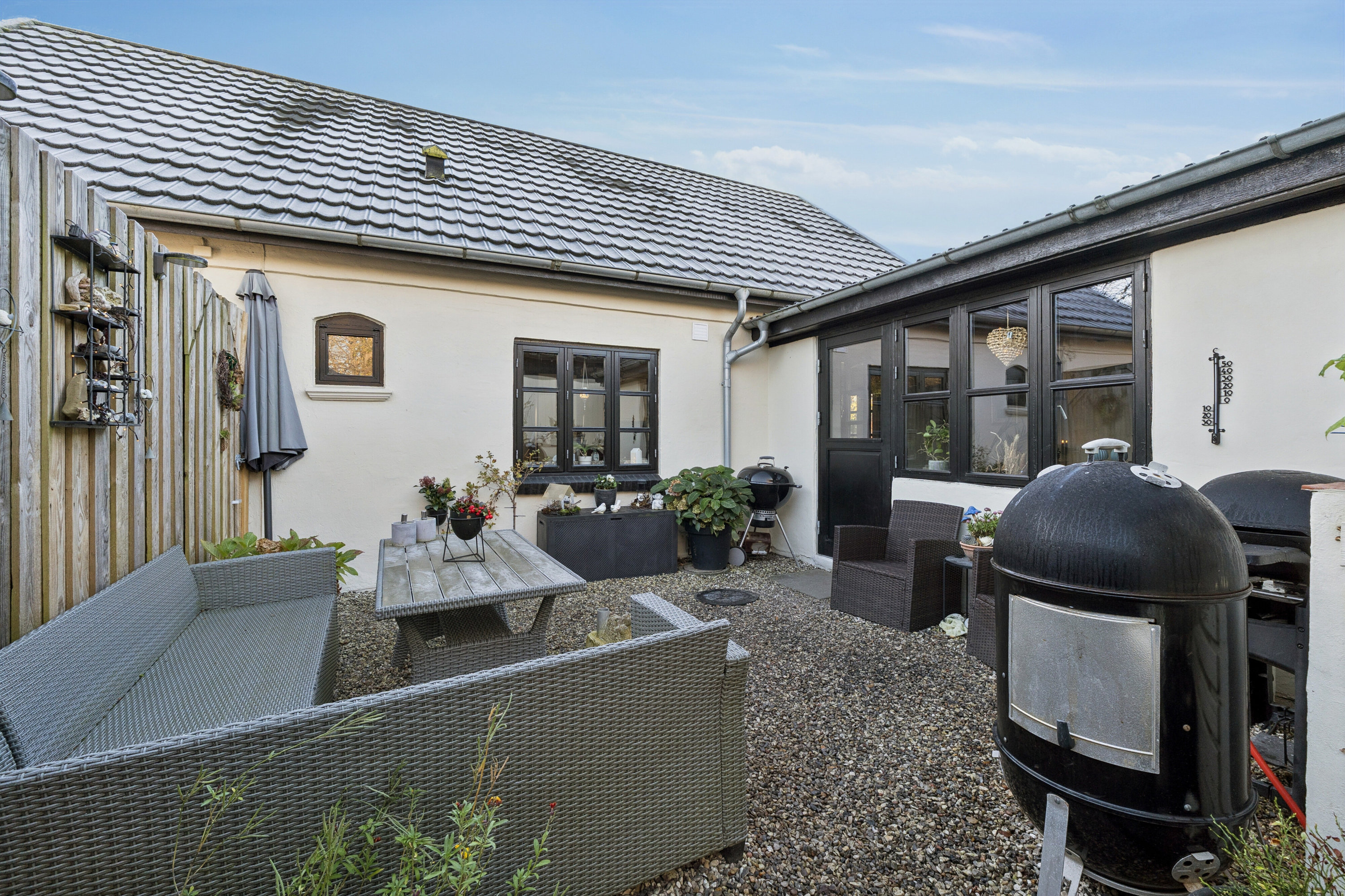 Fremhævet terrasse billede i fuldskærmstilstand. Billede af Lilleringvej 5, Storring, 8464 Galten