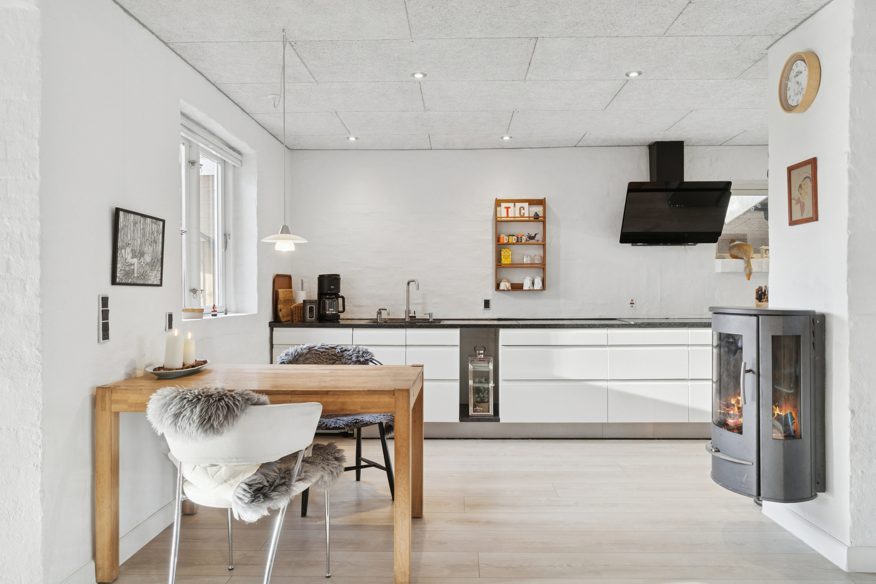 Fremhævet spisestue billede i fuldskærmstilstand. Billede af Thorningvej 33, 8620 Kjellerup