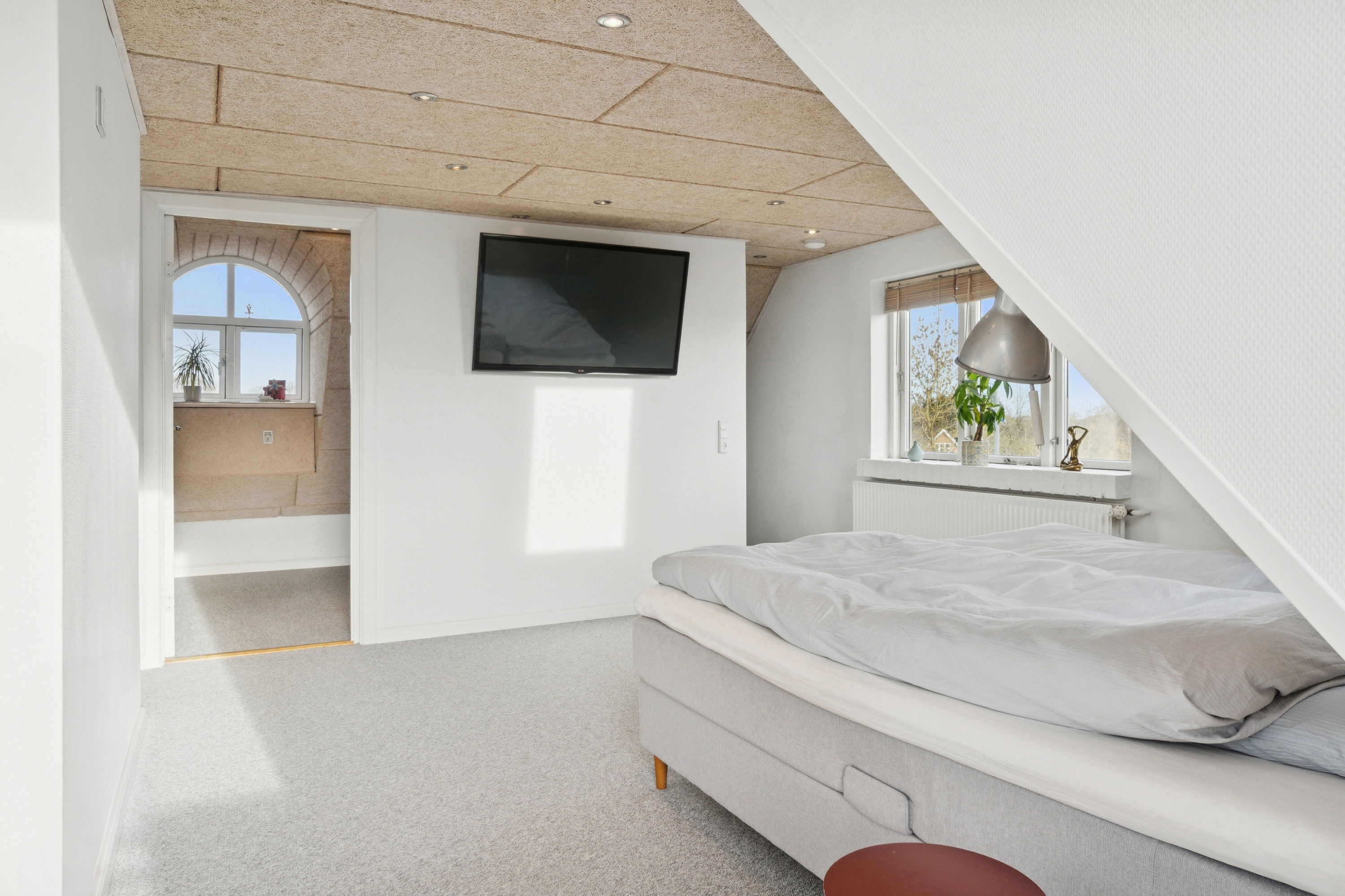 Fremhævet stue billede i fuldskærmstilstand. Billede af Thorningvej 33, 8620 Kjellerup